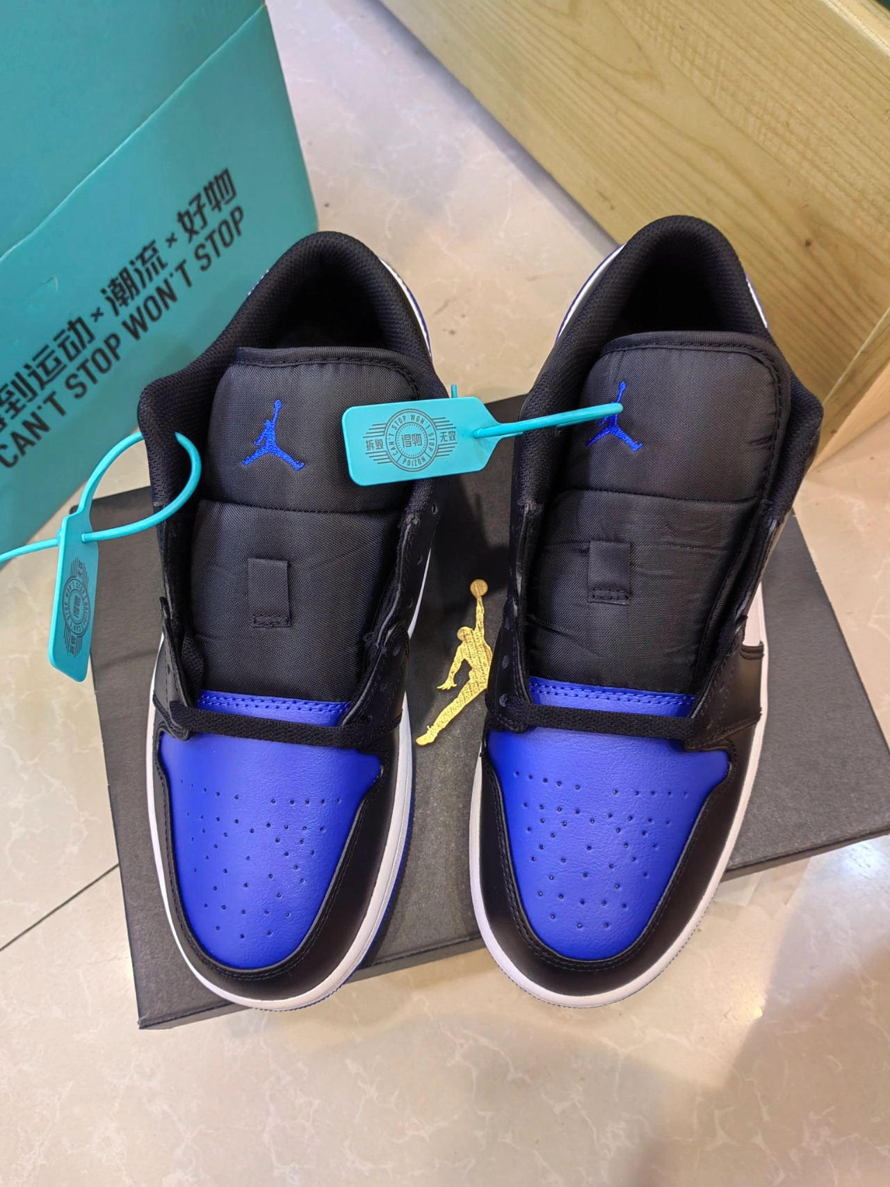 custom review-Jordan 1 Low Alternate Royal Toe