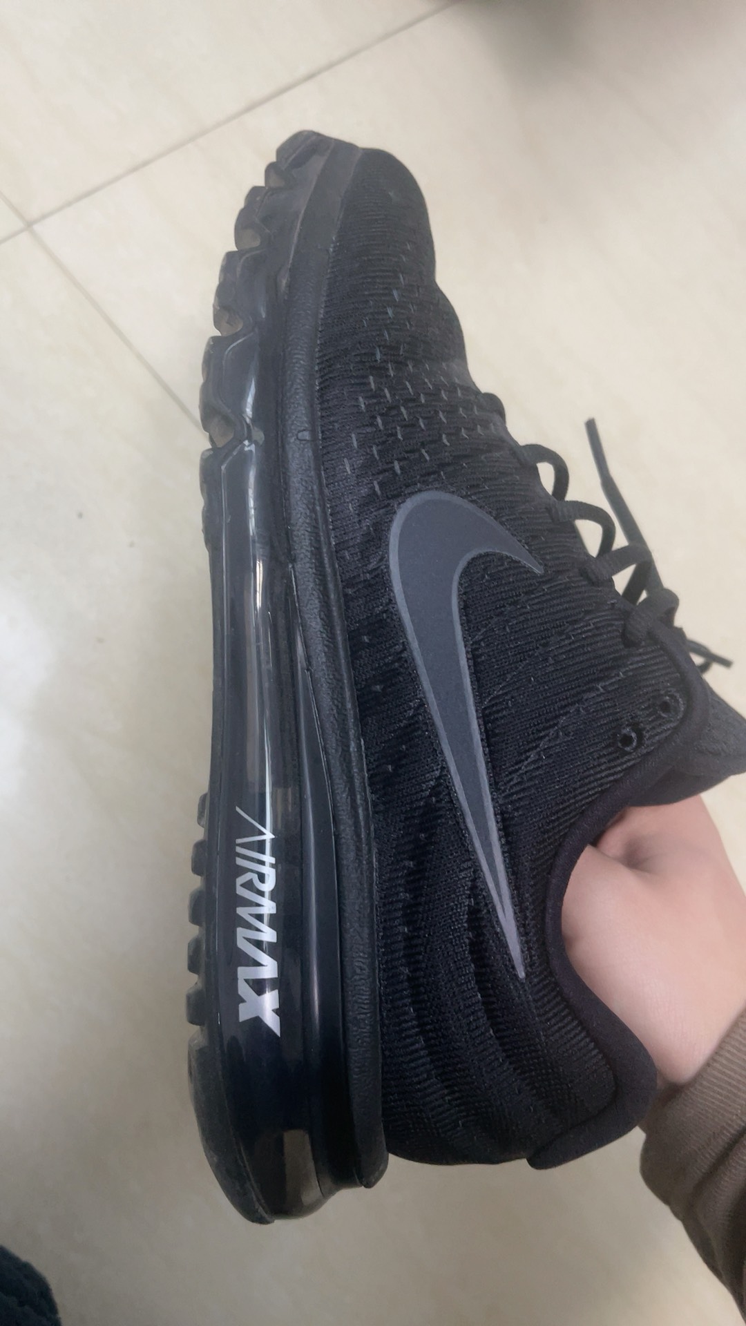 custom review-Nike Air Max 2017 'Triple Black'