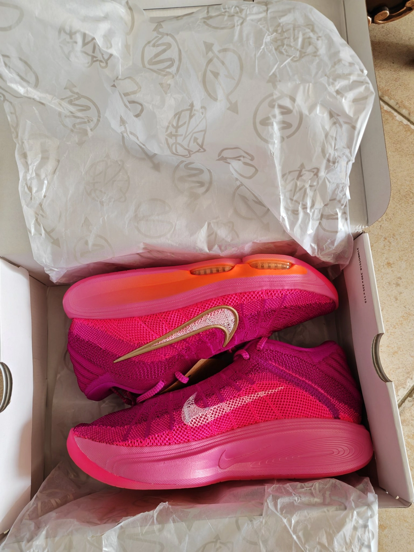 custom review-Nike GT Hustle 3 MID Топ Баскетбольные кроссовки Унисекс Розово-фиолетовый