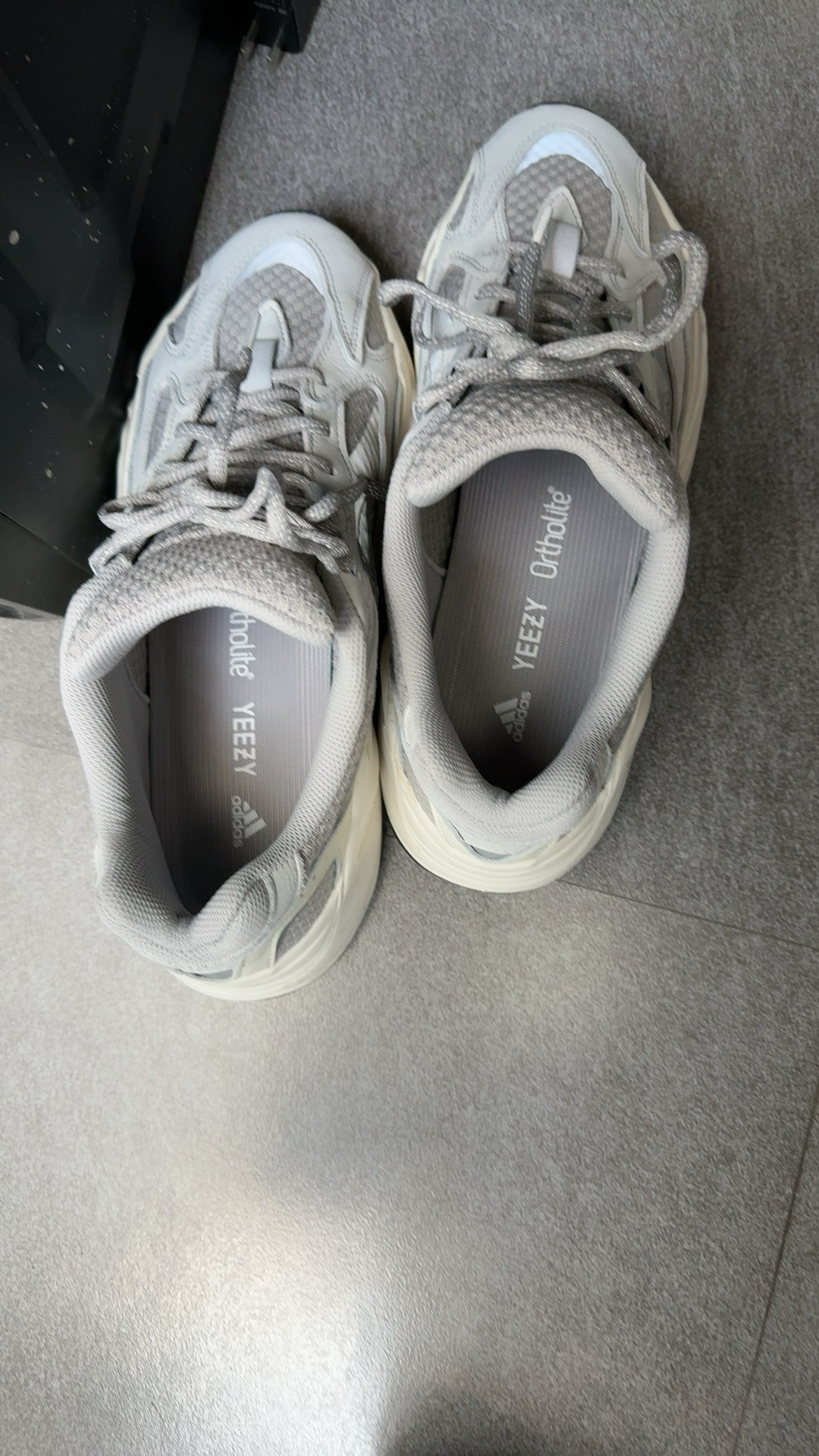 custom review-Adidas Originals Yeezy Boost 700 V2 Серый Белый 'Static' Низкий Топ Толстая Подошва Кроссовки Унисекс 2022 Edition