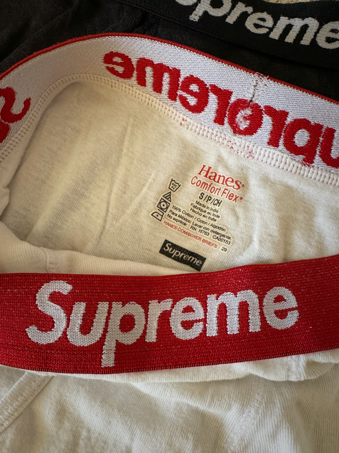 supreme|夏天的红裤边儿!
