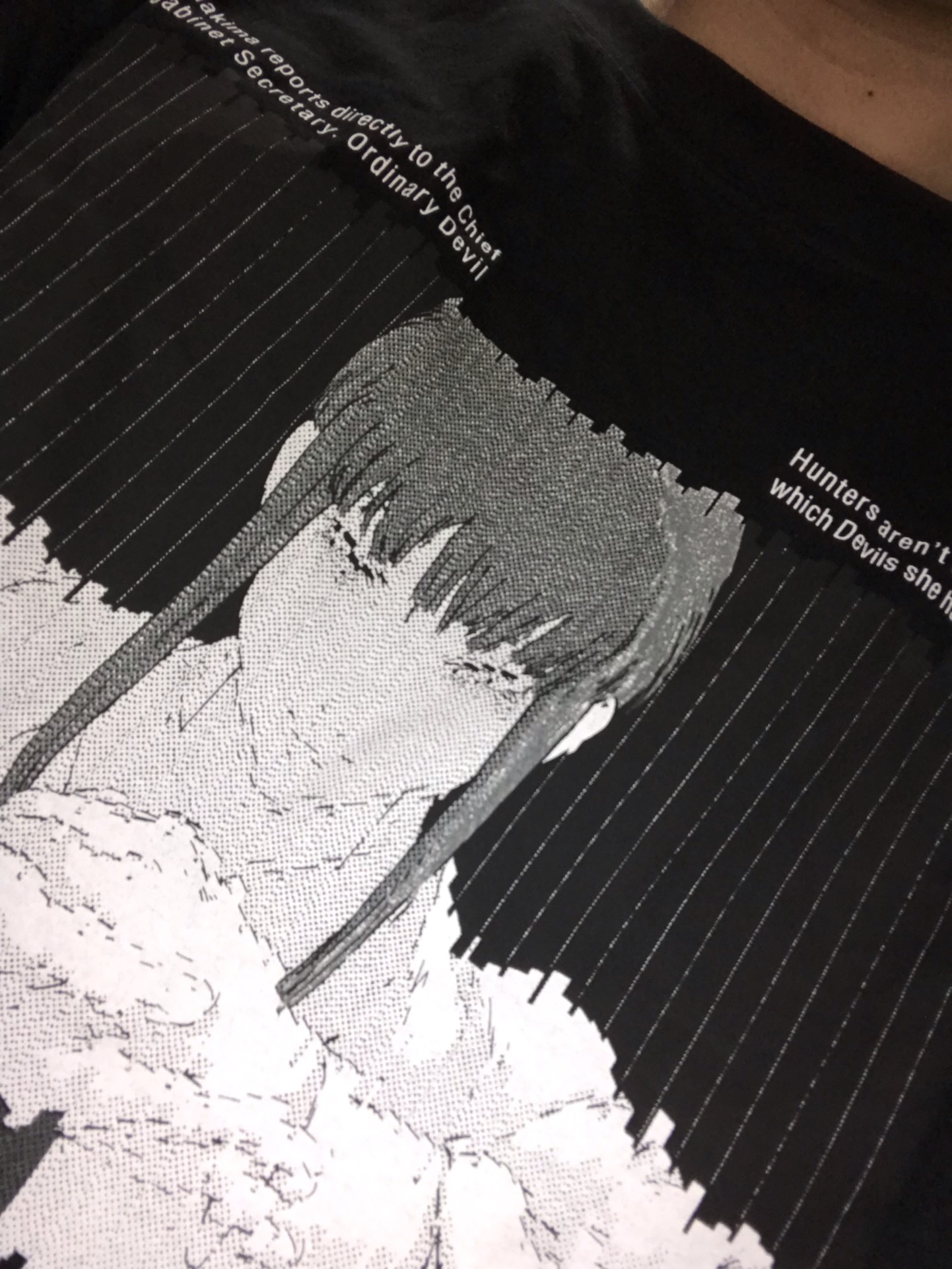 custom review-UNIQLO X Черный Унисекс T-рубашки