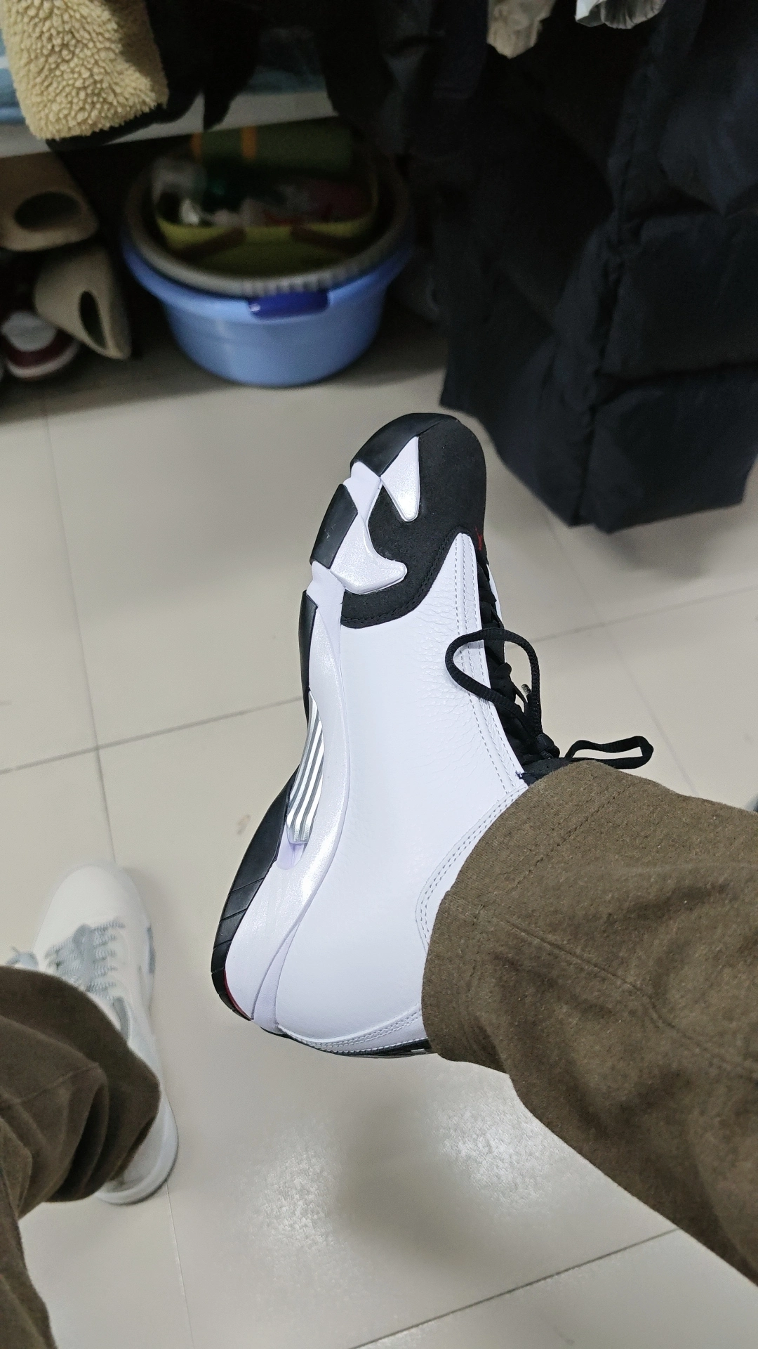 custom review-Air Jordan 14 'Black Toe'