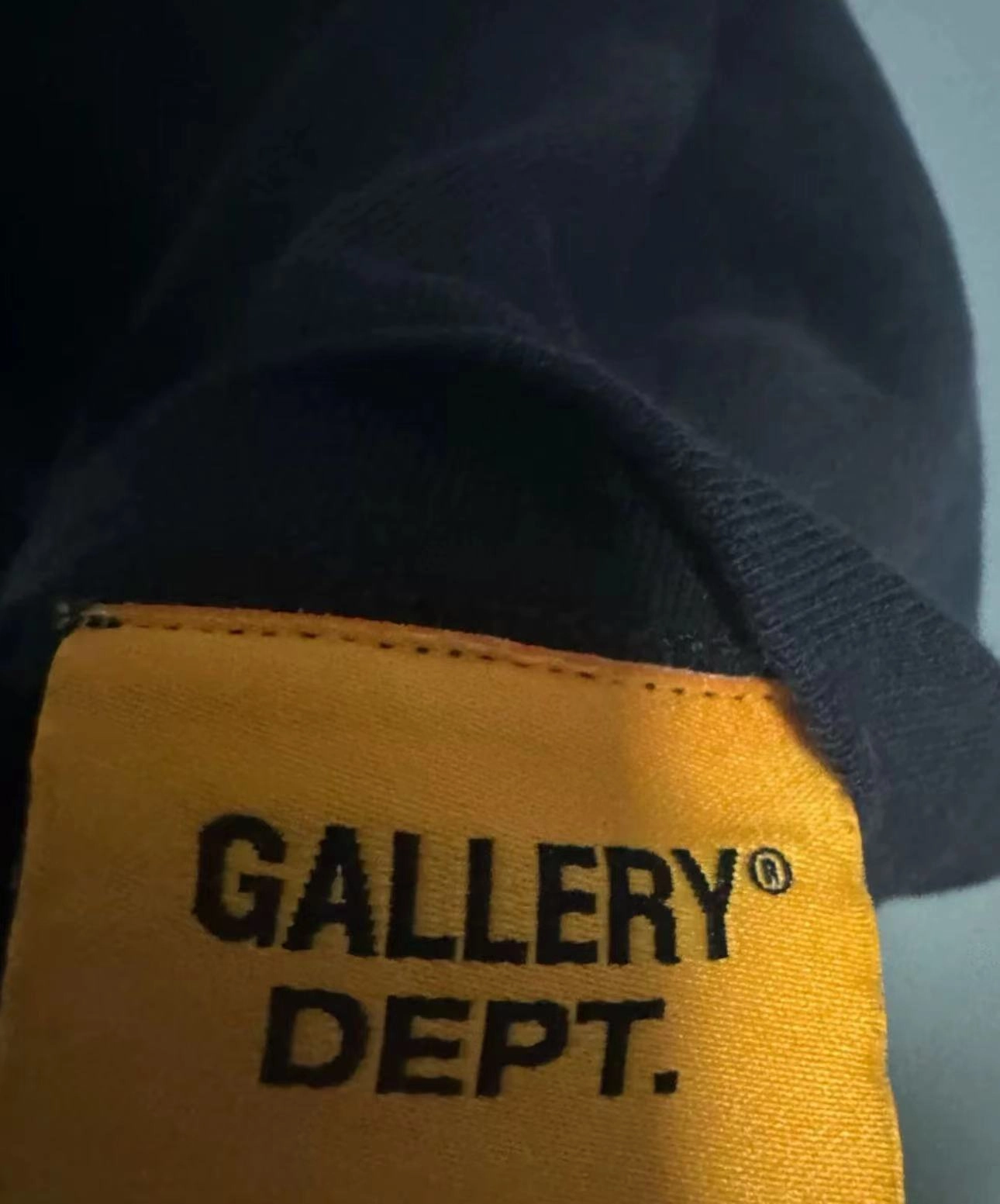 custom review-Gallery Dept. Черная унисекс футболка