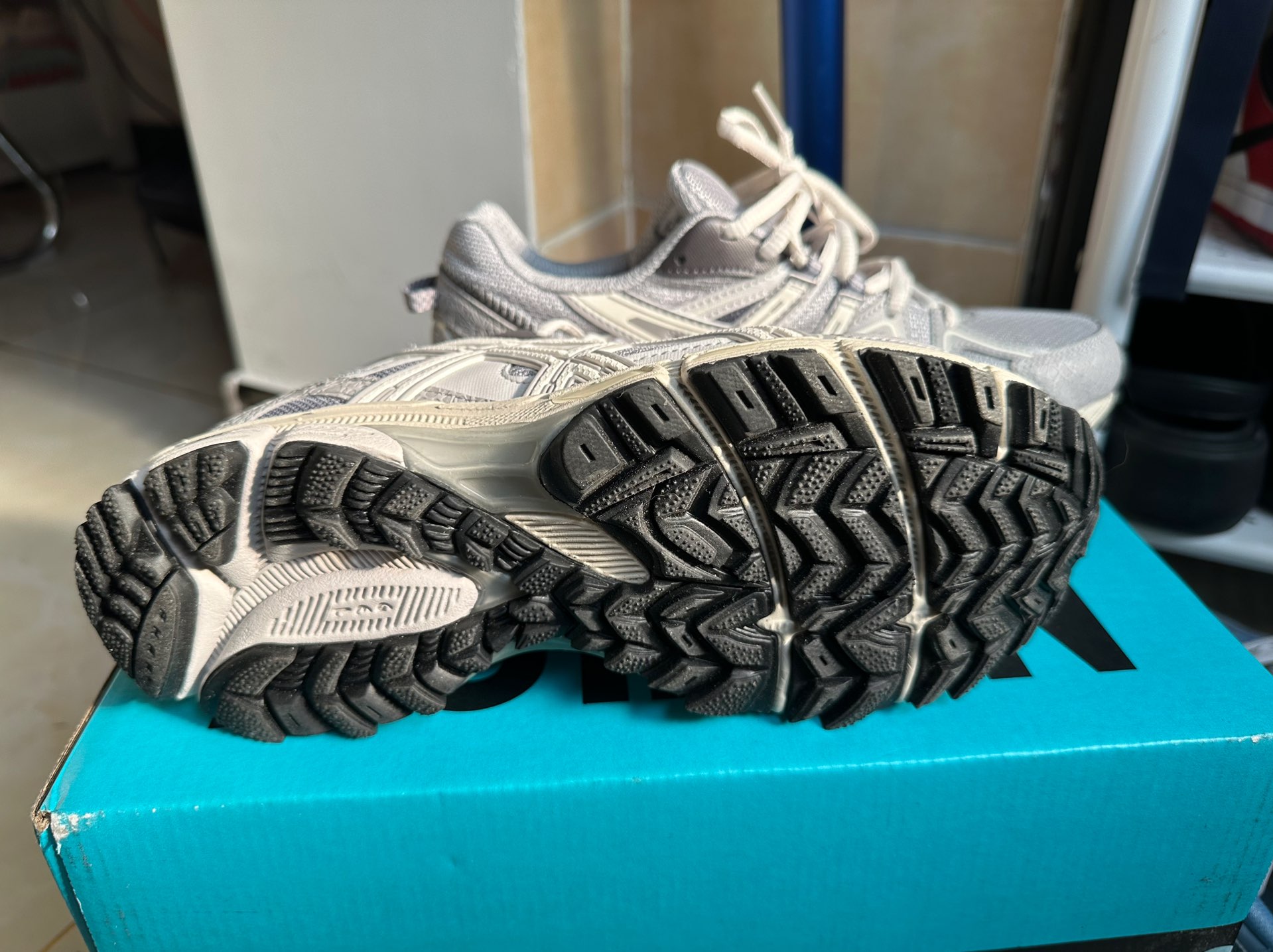 custom review-ASICS Гель Kahana 8 Противоскользящий Дышащий И Устойчивый Низкий Топ Повседневная Тропическая Обувь Женская Серый Коричневый