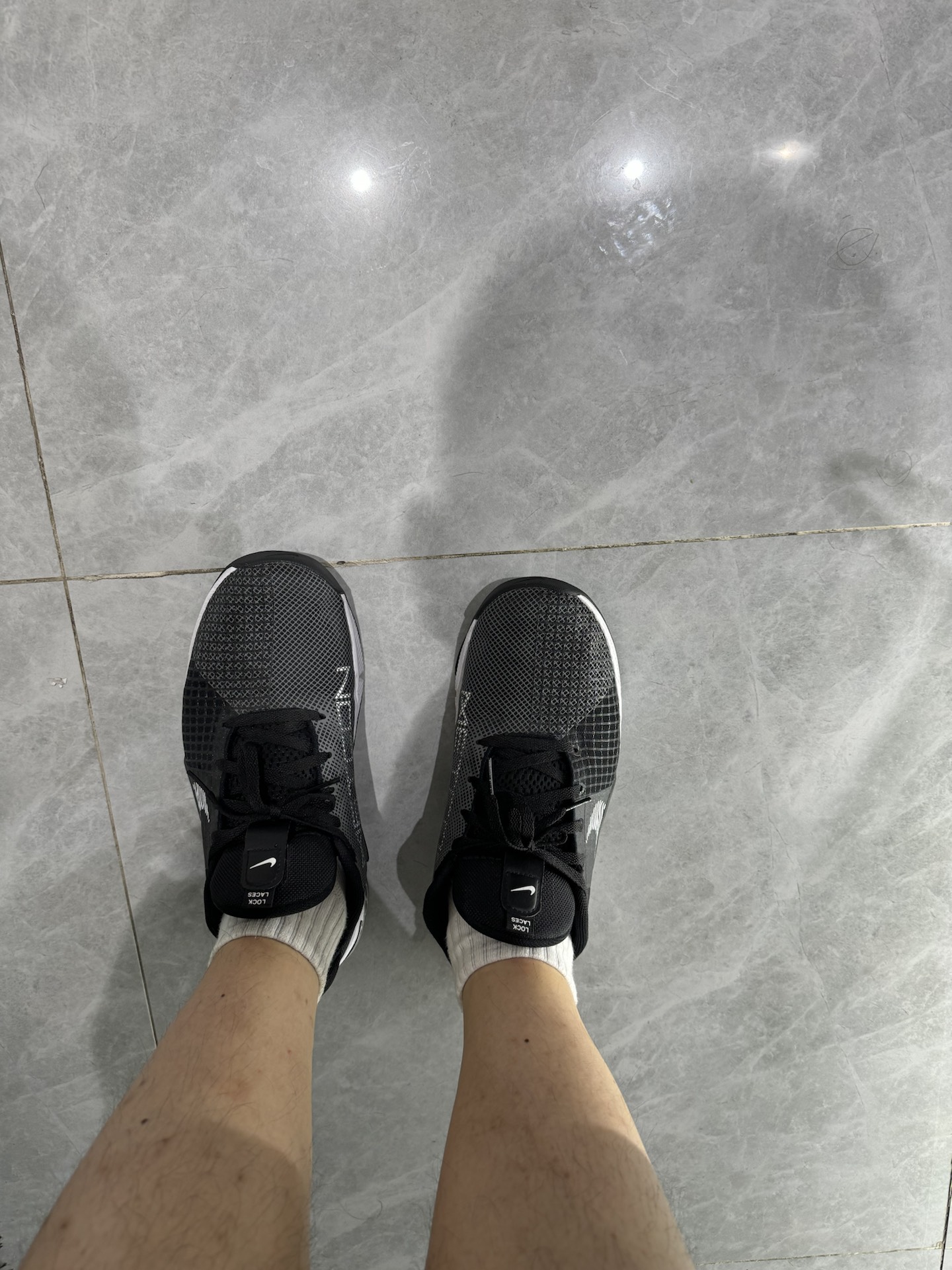 custom review-Nike Metcon 8 FlyEase Low Топ Кроссовки для тренировок Унисекс Черный Белый