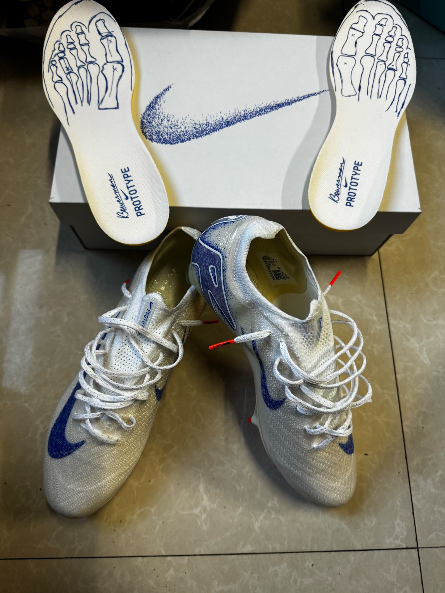 custom review-Nike Mercurial Vapor 16 Elite FG Твердый Грунт Футбольные Бутсы Унисекс Белый Синий