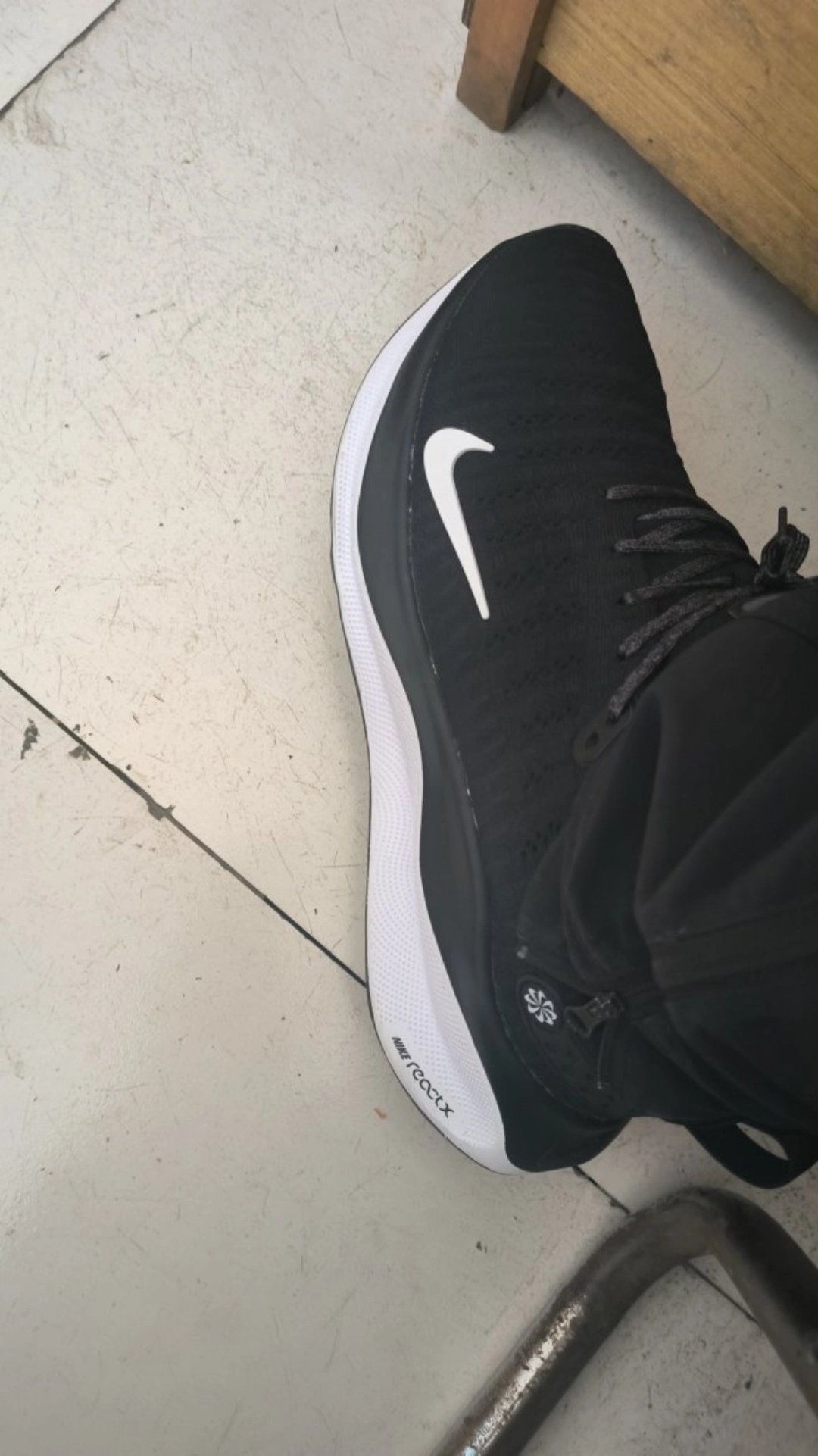 custom review-Nike InfinityRN 4 Амортизация Водонепроницаемый Низкий Топ Повседневные Беговые кроссовки Мужские Черный Белый