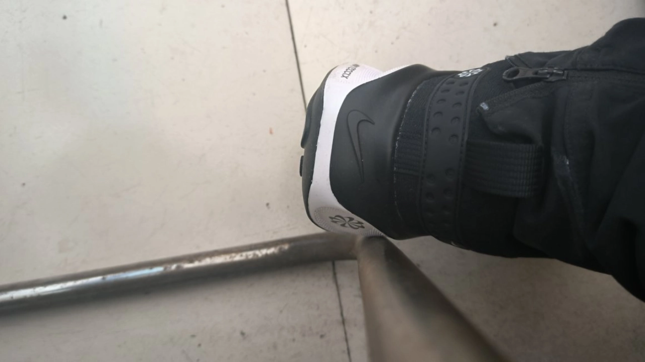 custom review-Nike InfinityRN 4 Амортизация Водонепроницаемый Низкий Топ Повседневные Беговые кроссовки Мужские Черный Белый