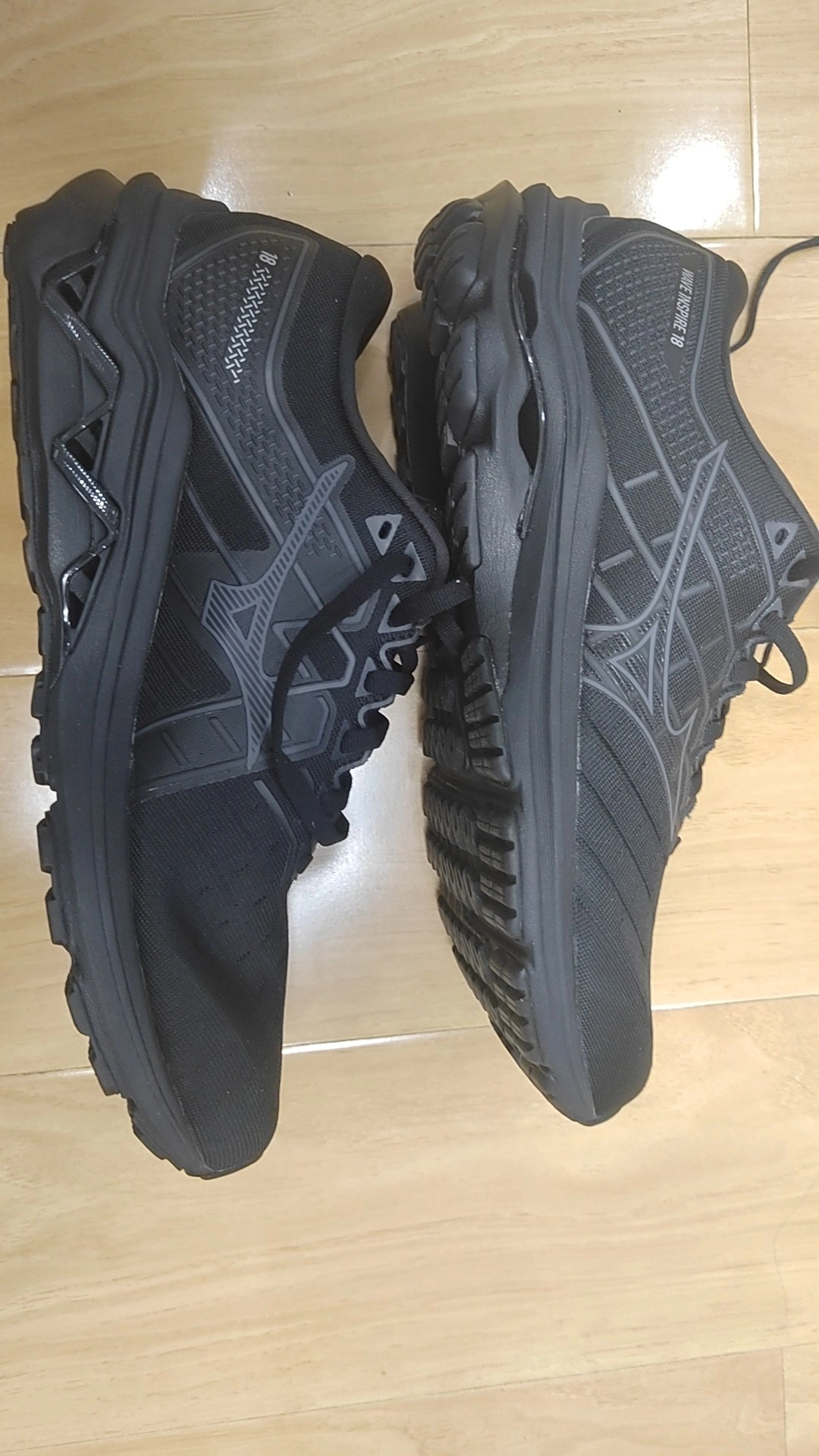 custom review-Mizuno Wave Inspire 18 Противоскользящий Устойчивый к истиранию Дышащий Низкий Топ Тренировочные Беговые кроссовки Мужские Черные