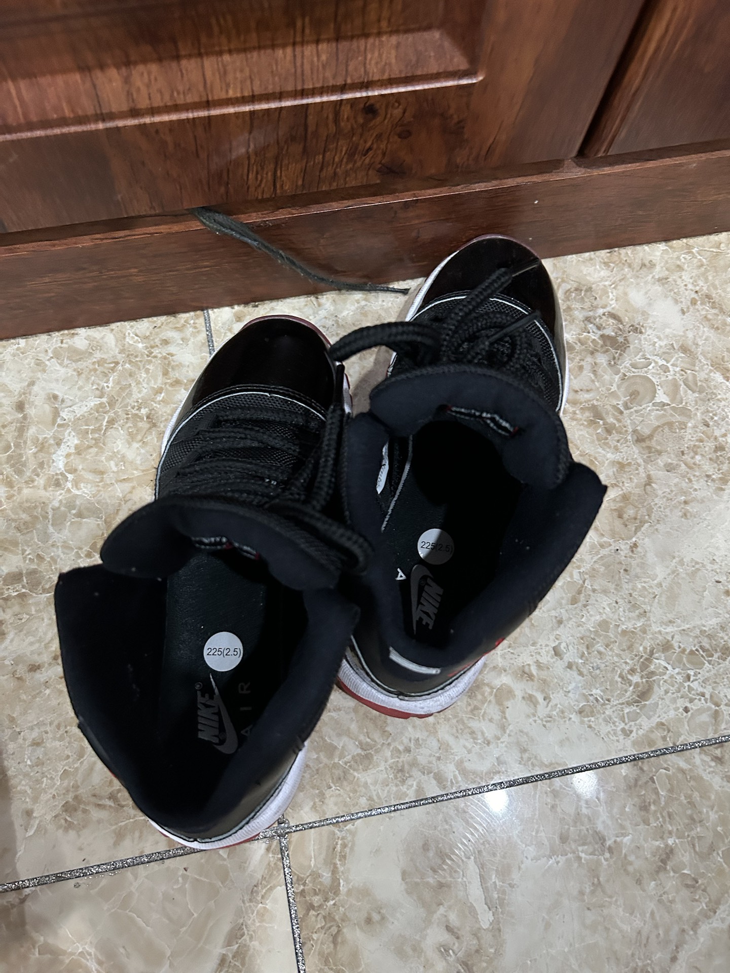 custom review-Jordan 11 Retro Playoffs Bred 2019 GS