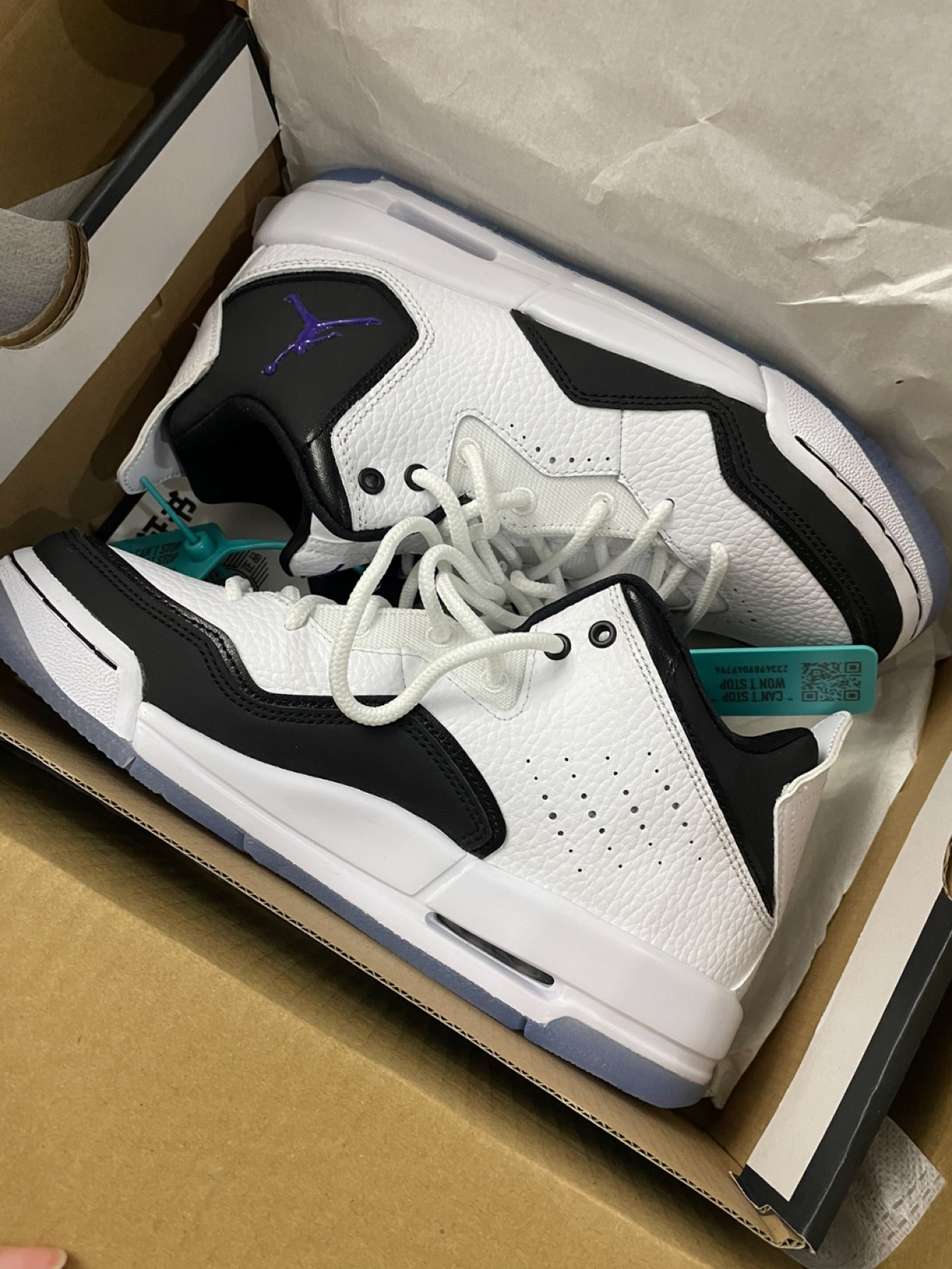 custom review-Джордан Courtside 23 Устойчивый к истиранию MID Топ Винтажные баскетбольные кроссовки Женские Белые Черные