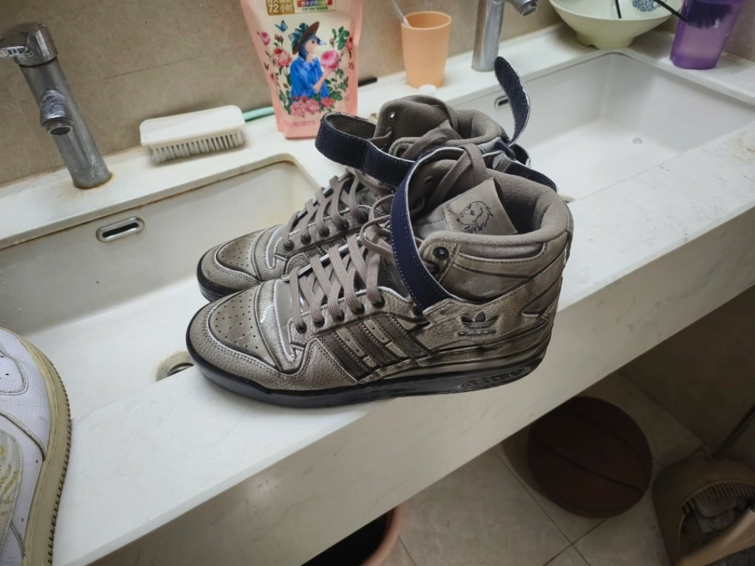 custom review-JEREMY SCOTT x Adidas Originals FORUM Высокие Кроссовки для скейтбординга Унисекс Темно-коричневый