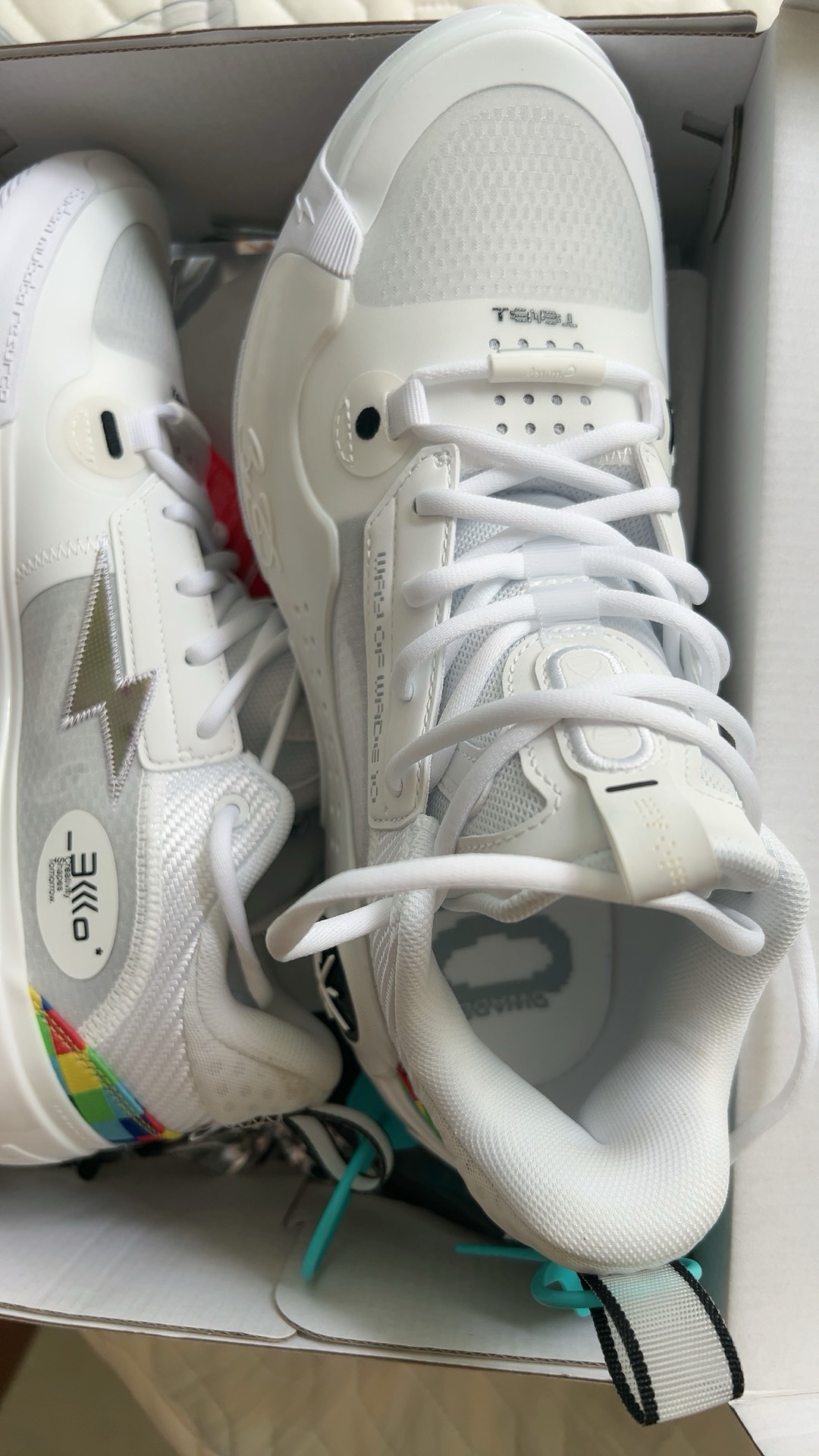 custom review-LiNing WOW 10 Way Of Wade 10 Anti Slip Wear Resistant Low Top Basketball Shoes Men's White Gray