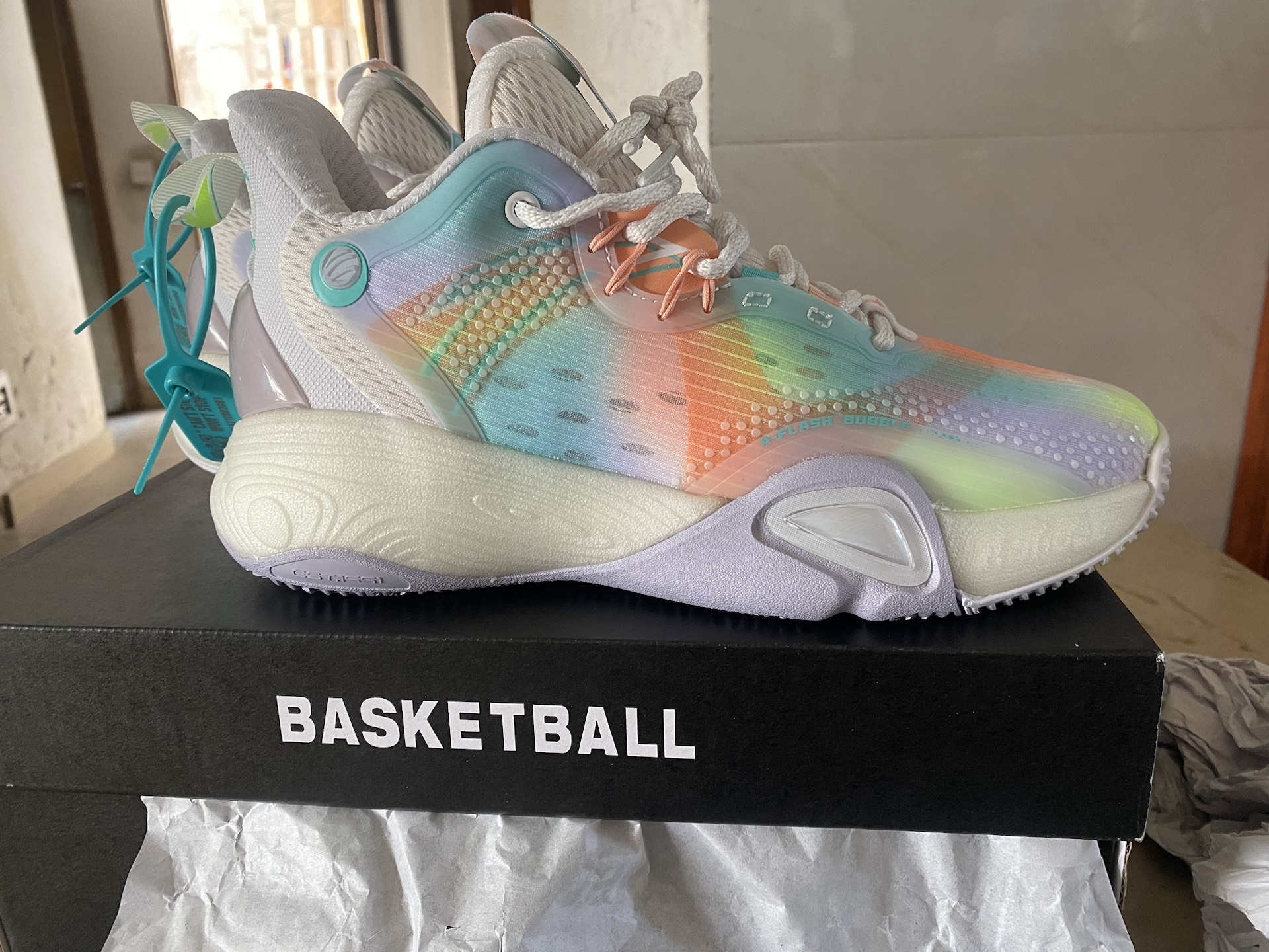 custom review-ANTA Bubble Bomb Баскетбольные кроссовки Низкий Топ Мужской