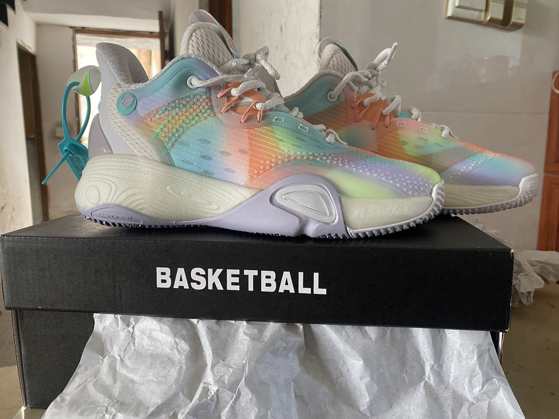 custom review-ANTA Bubble Bomb Баскетбольные кроссовки Низкий Топ Мужской