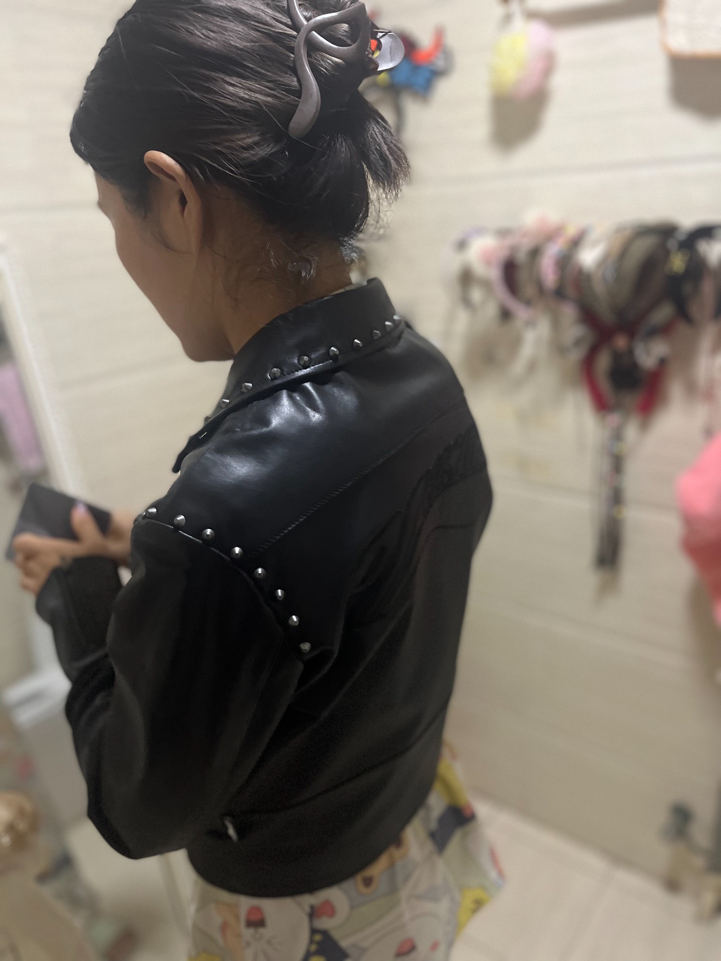 custom review-Li NING X Pleasures Кожаная Куртка Женская Черная