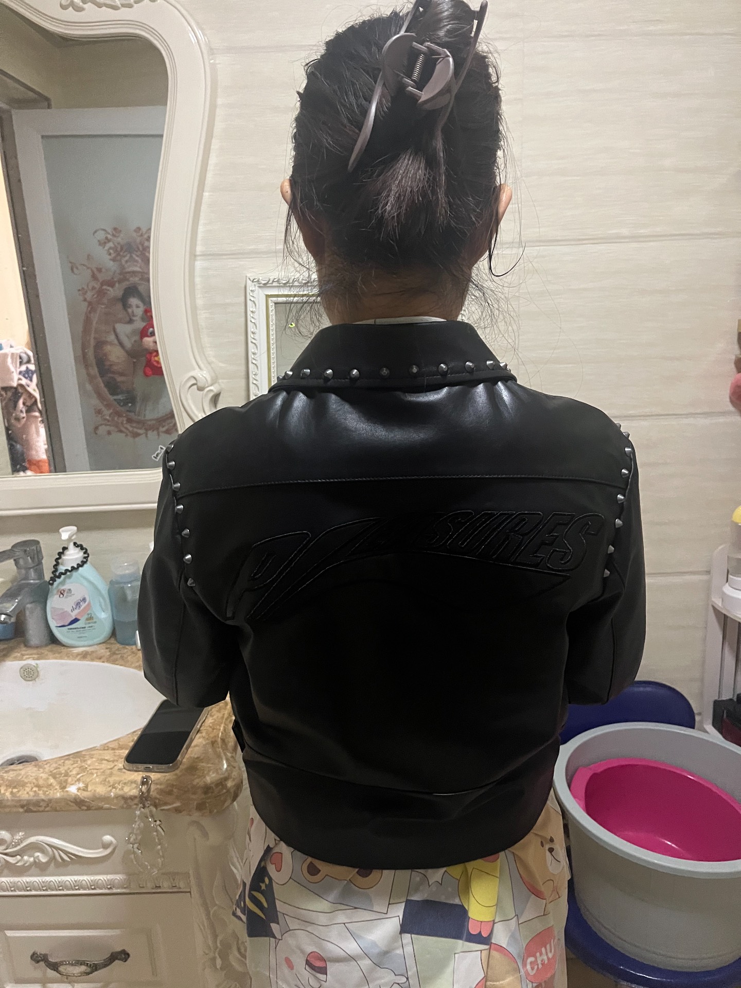 custom review-Li NING X Pleasures Кожаная Куртка Женская Черная