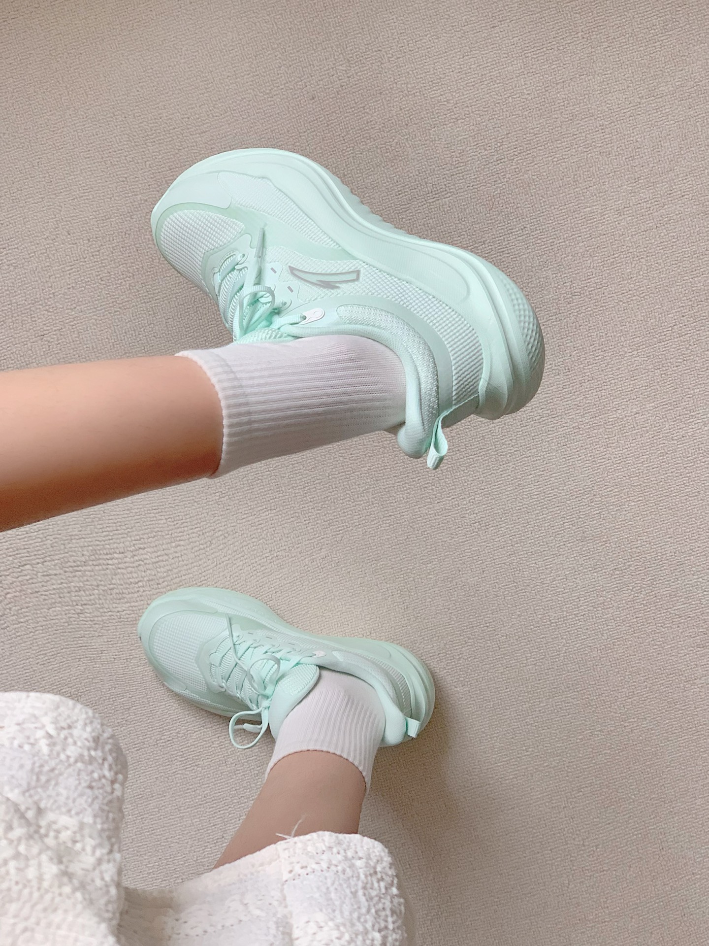 甜妹女孩的宝藏运动鞋 #跳绳鞋 #分享神仙运动好鞋 #看看女生的运动