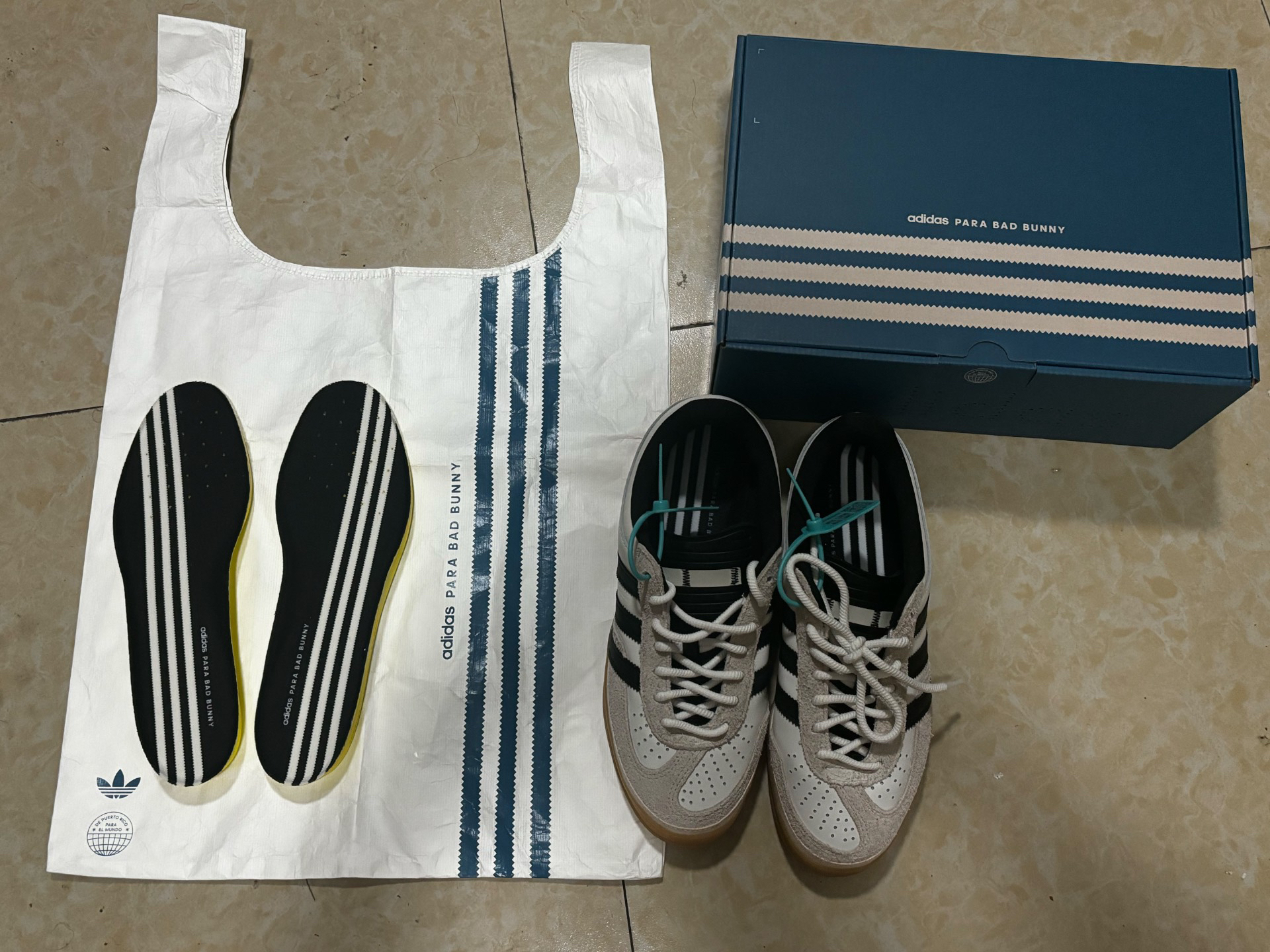 custom review-Bad Bunny X Adidas Originals Gazelle Low Скейтборд Кроссовки Унисекс Белый Черный