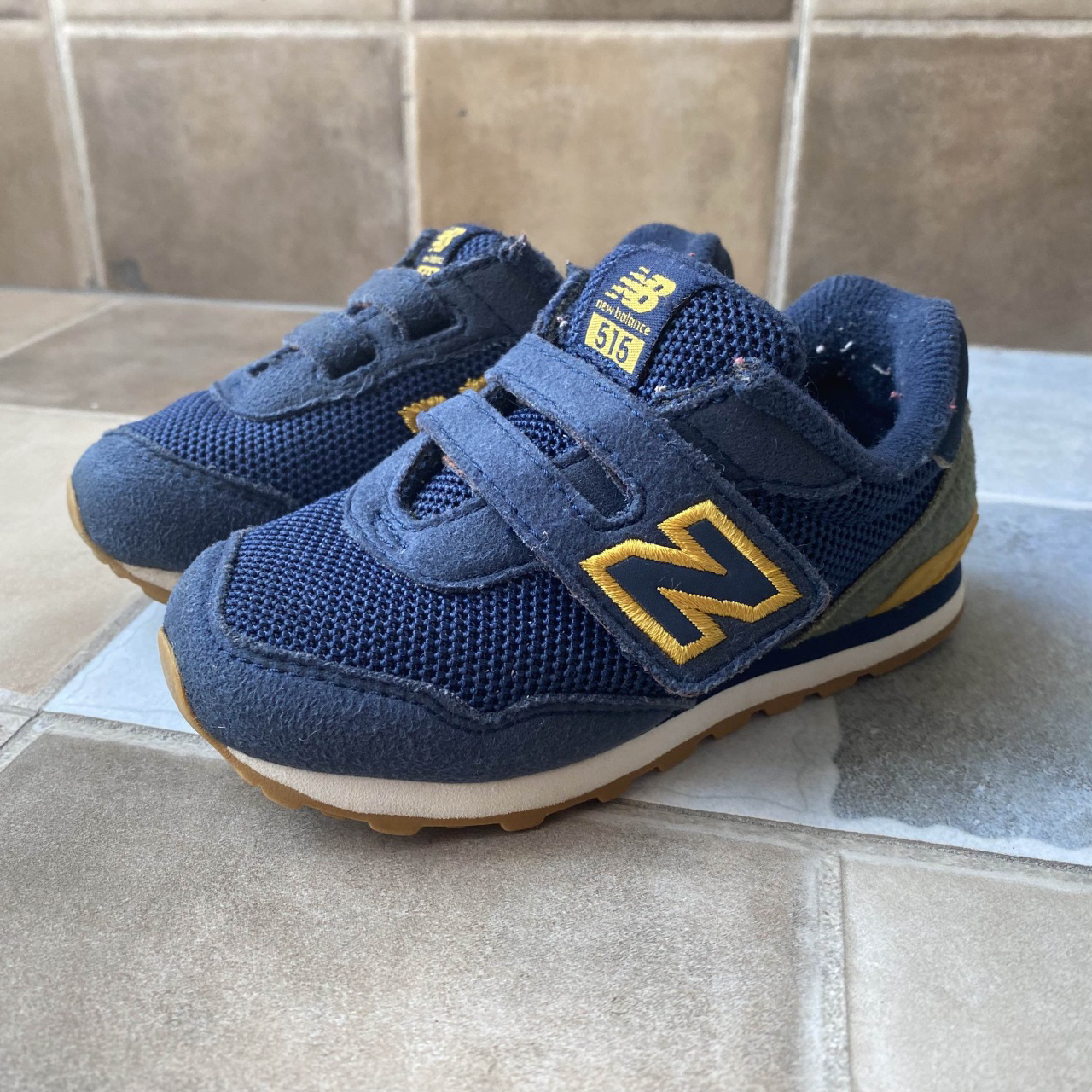 25码 婴童 new balance 515 classic 蓝黄色
婴童新百伦new balance