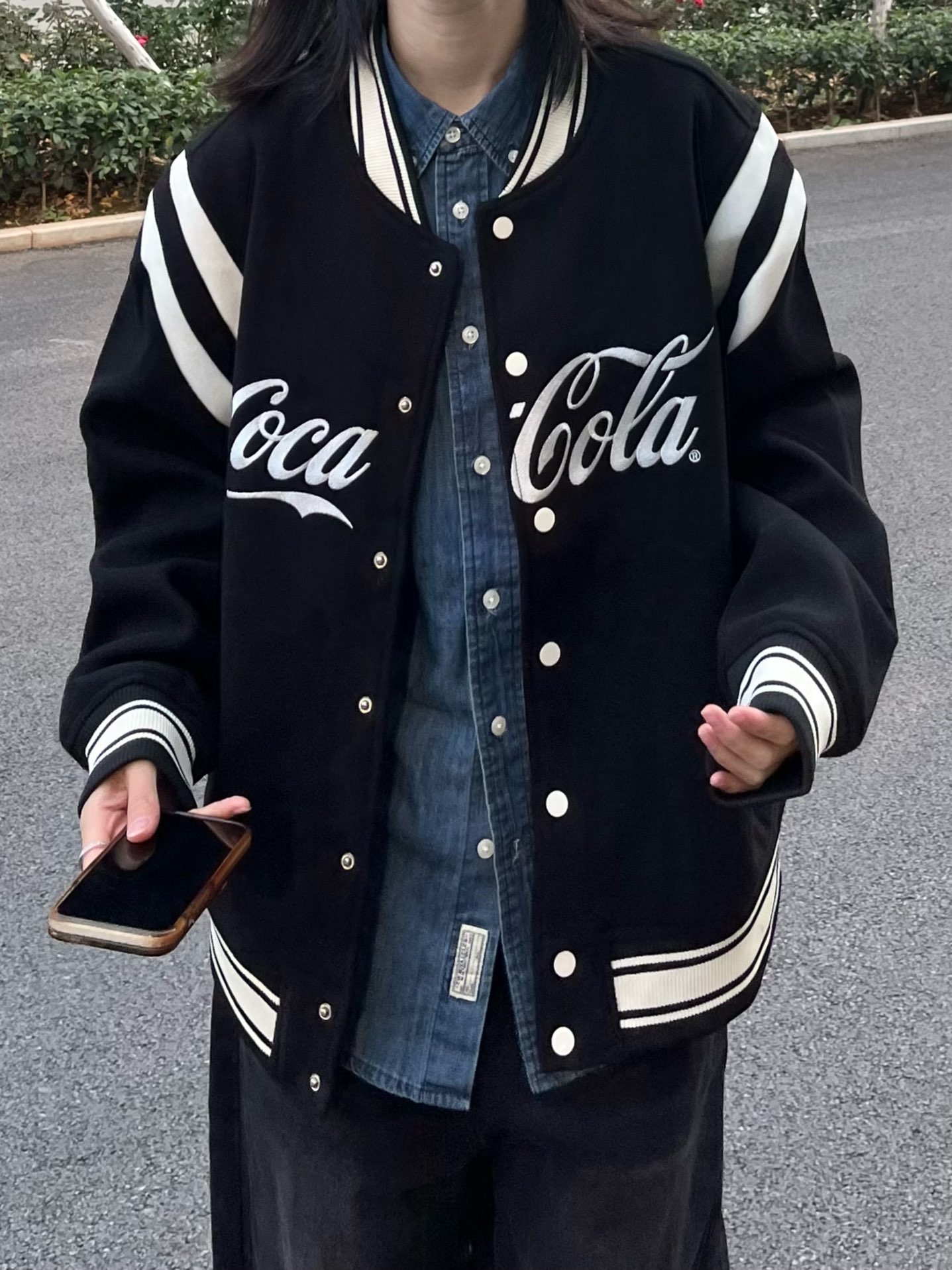 黑白棒球服好帅