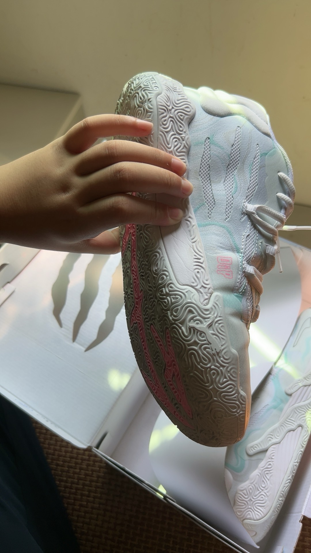 custom review-PUMA LaMelo Ball MB.03 Iridescent