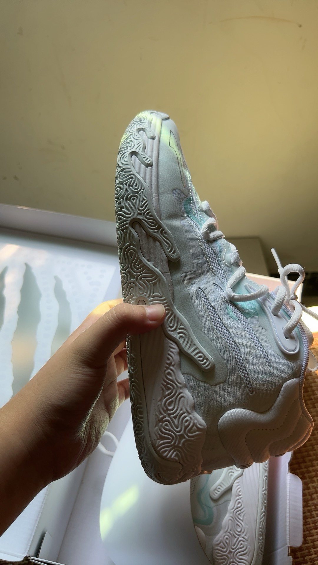 custom review-PUMA LaMelo Ball MB.03 Iridescent