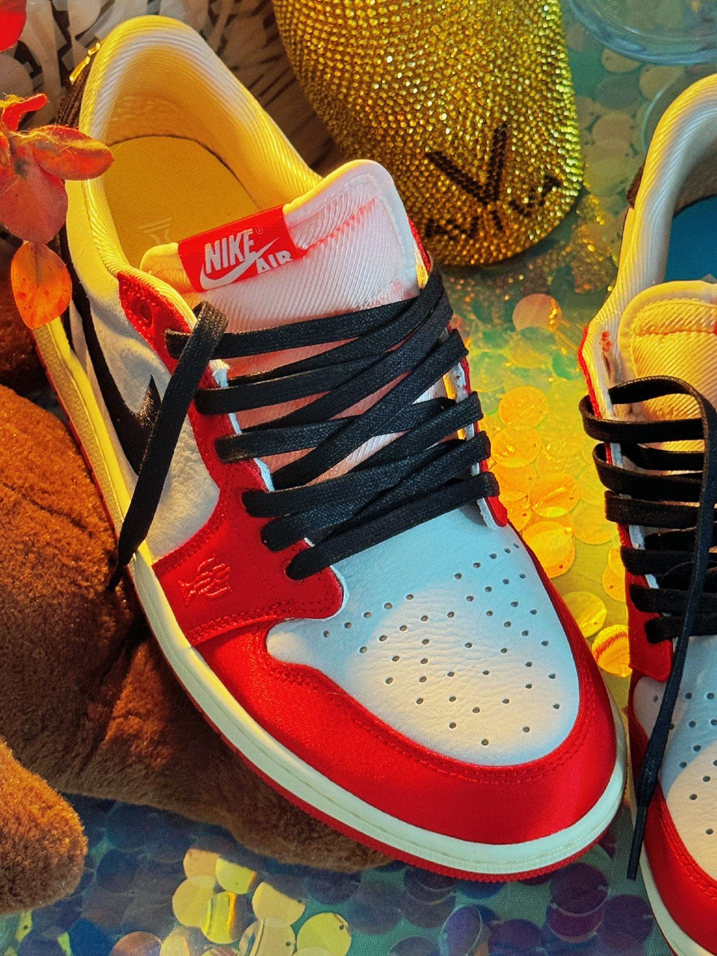 custom review-Jordan 1 Retro Low OG Trophy Room 'Away'