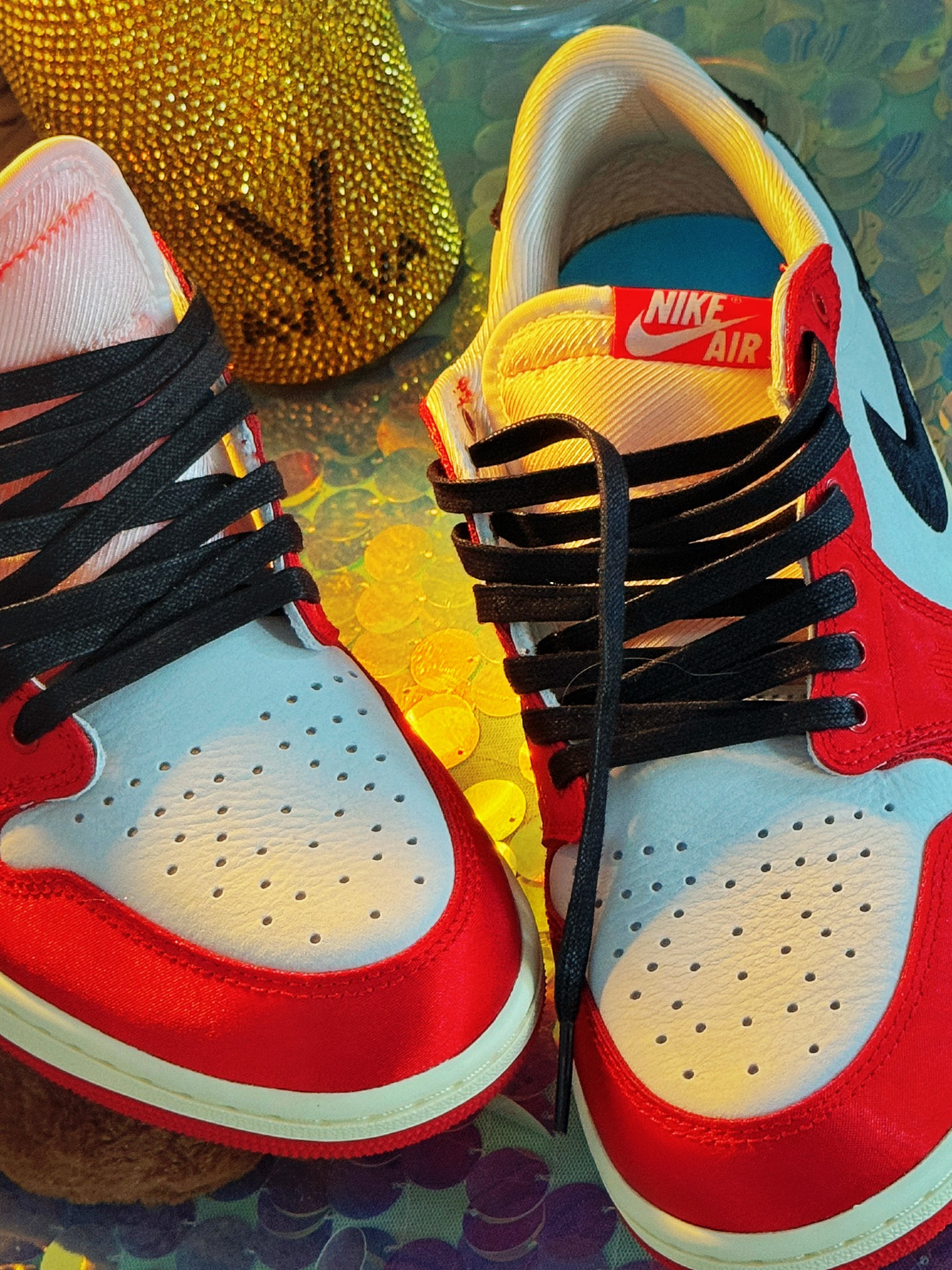 custom review-Jordan 1 Retro Low OG Trophy Room 'Away'