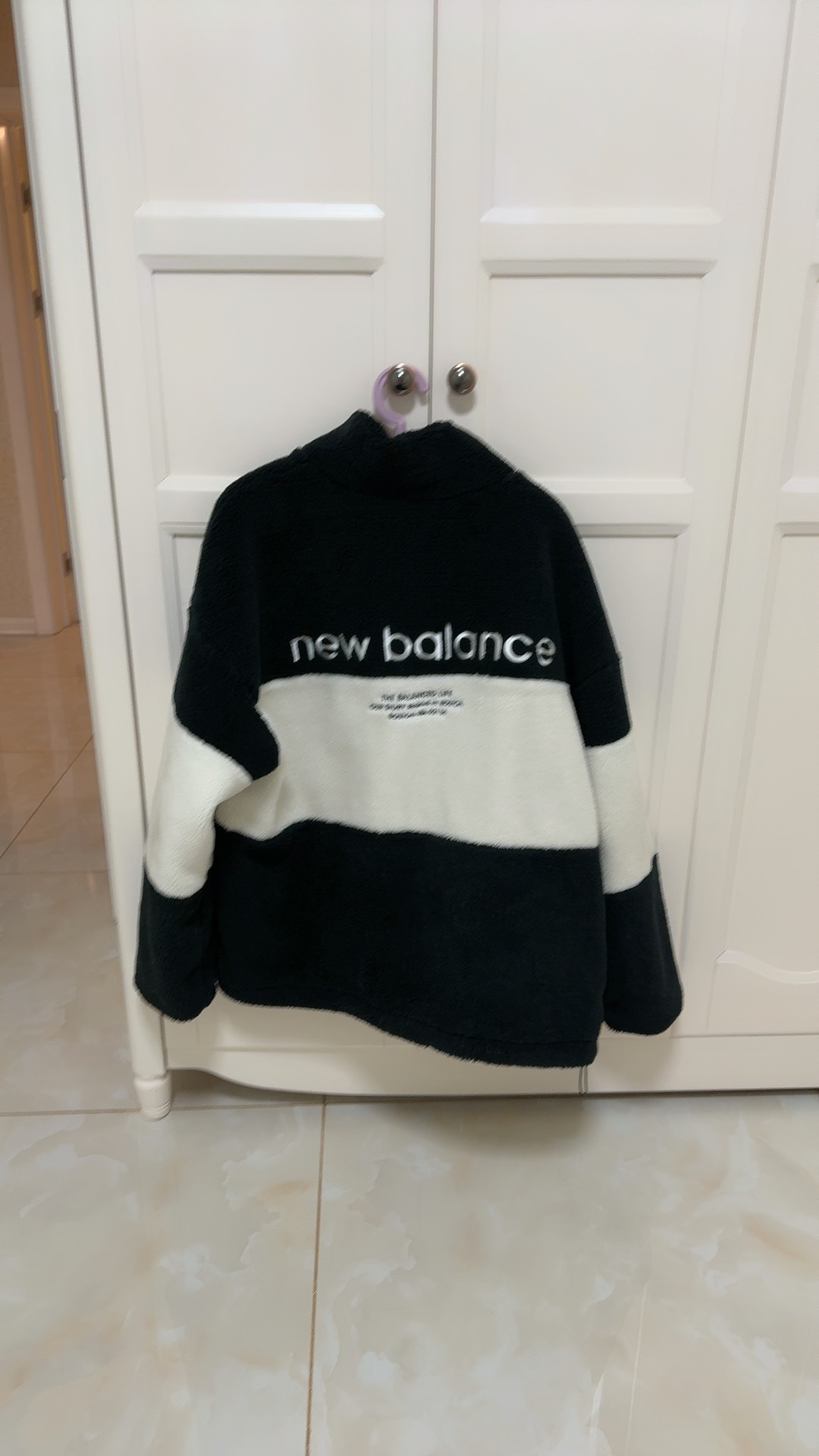 custom review-New Balance совместная брендированная куртка унисекс разноцветная