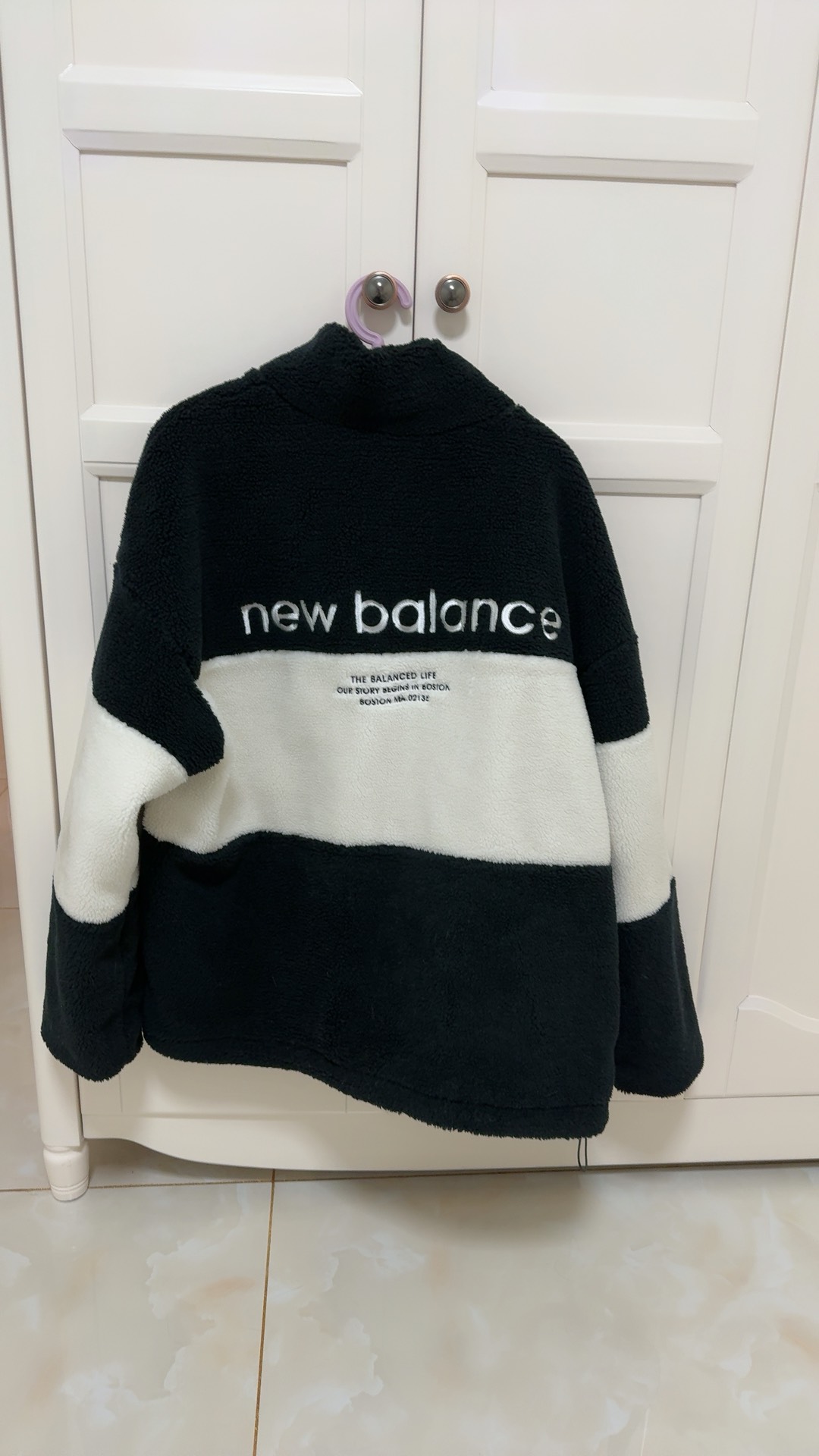 custom review-New Balance совместная брендированная куртка унисекс разноцветная