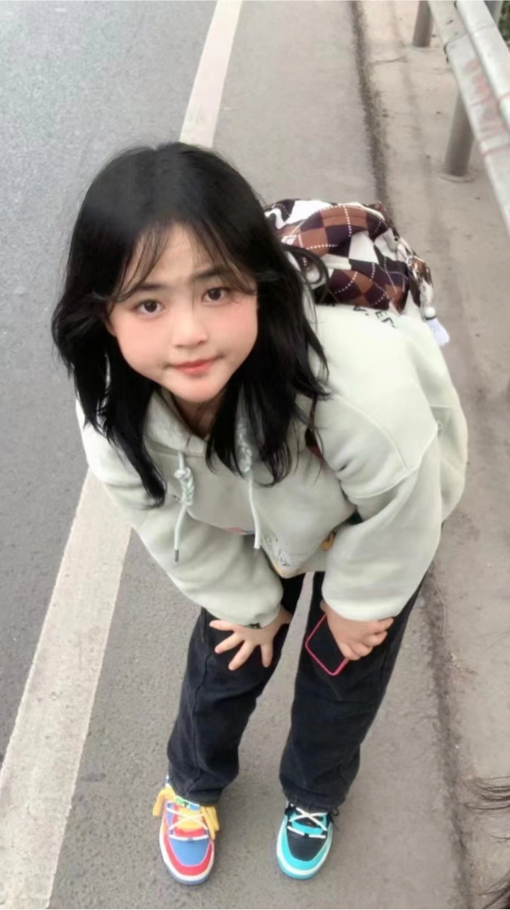 custom review-Кроссовки для скейтбординга TALKING TOM Low Top Unisex