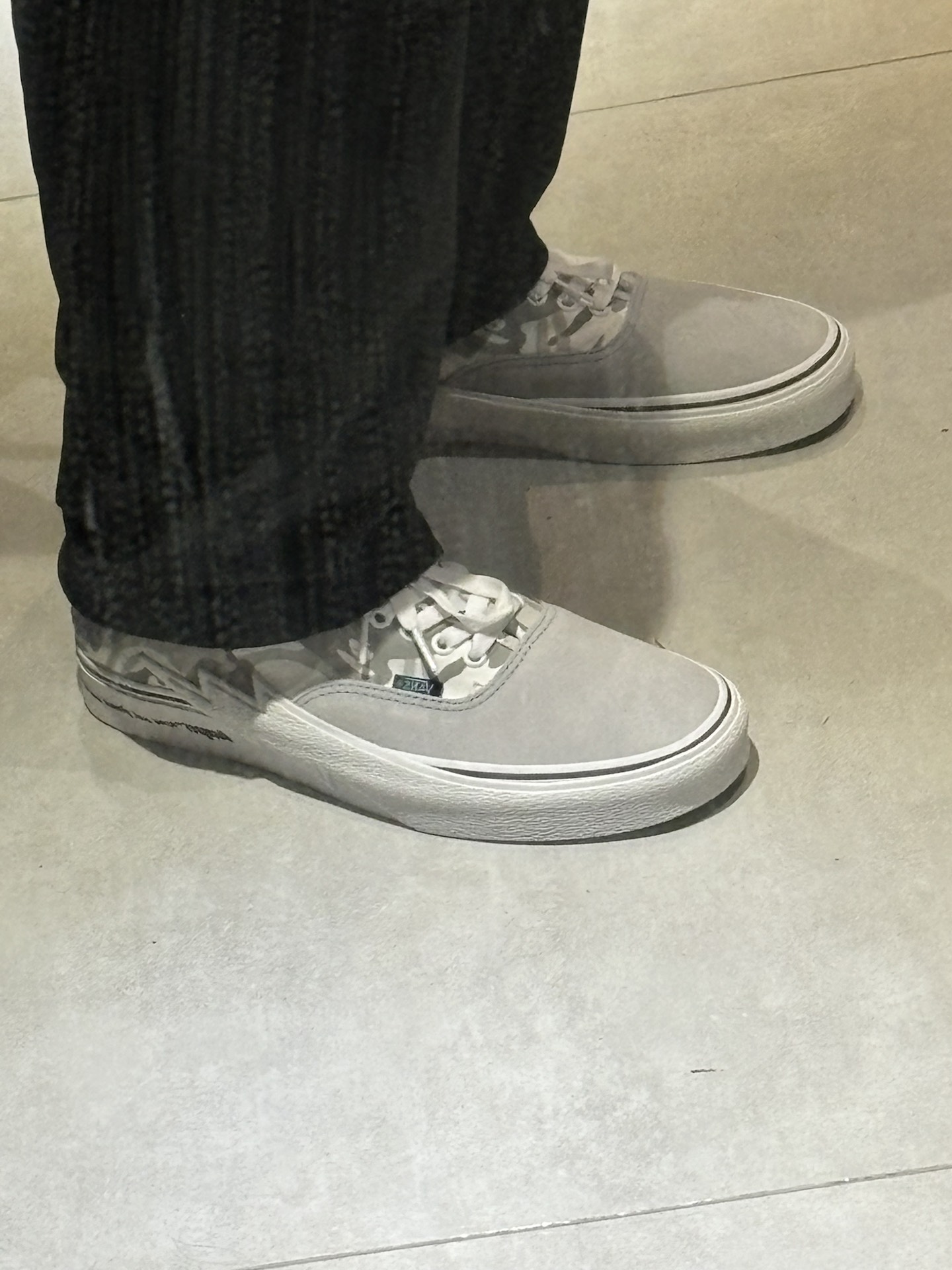 custom review-Aape x VANS Аутентичные Little Lightning Устойчивые к истиранию Низкие Кроссовки для скейтбординга Унисекс