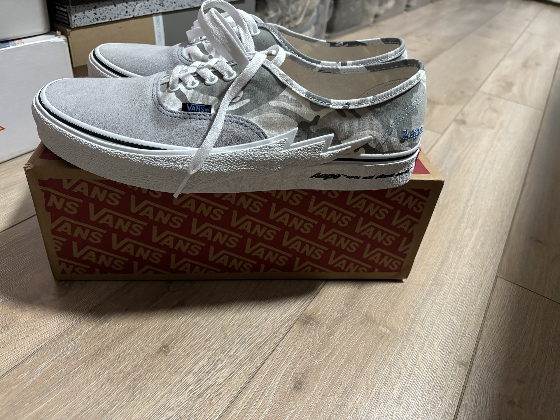 custom review-Aape x VANS Аутентичные Little Lightning Устойчивые к истиранию Низкие Кроссовки для скейтбординга Унисекс