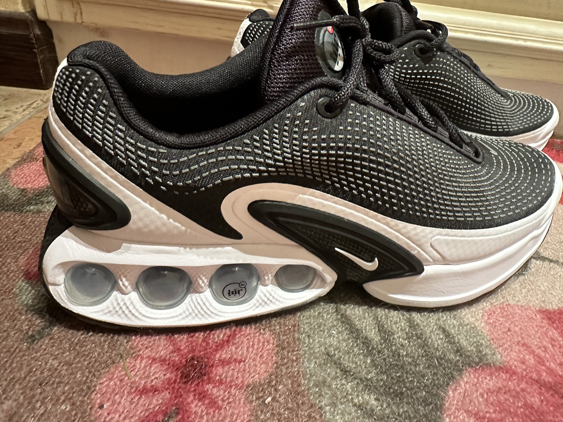 custom review-Nike Air Max Dn Устойчивый к истиранию Дышащий Низкий Топ Casual Мужской Черный Белый