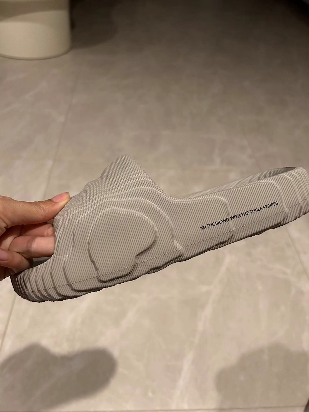 custom review-adidas originals Adilette 22 Сланцы Унисекс Темно-Серый