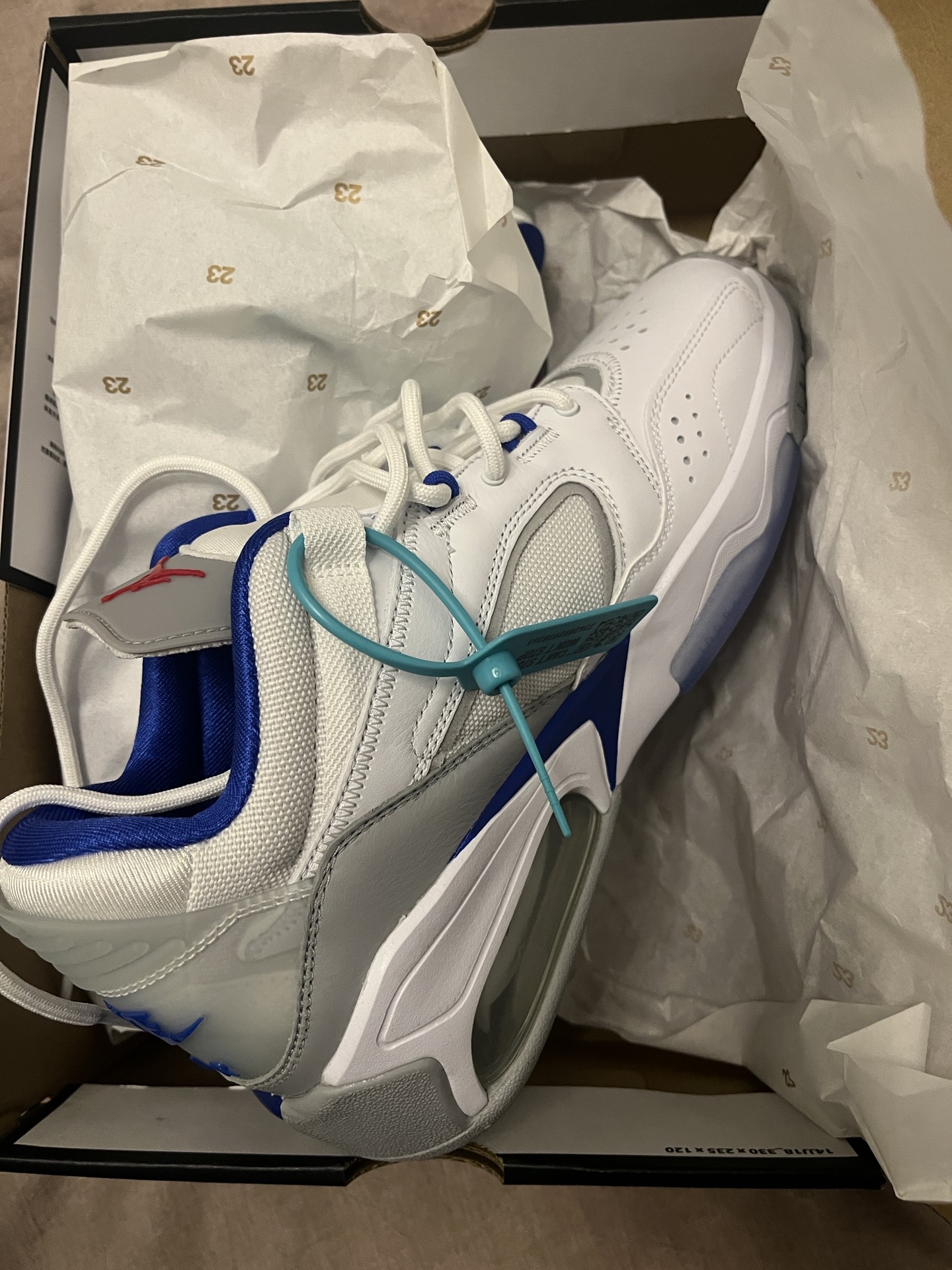 custom review-Джордан Point Lane Амортизация Устойчивость к истиранию Покрытие устойчивое к царапинам Низкий топ Повседневный Мужской Белый Серый Синий