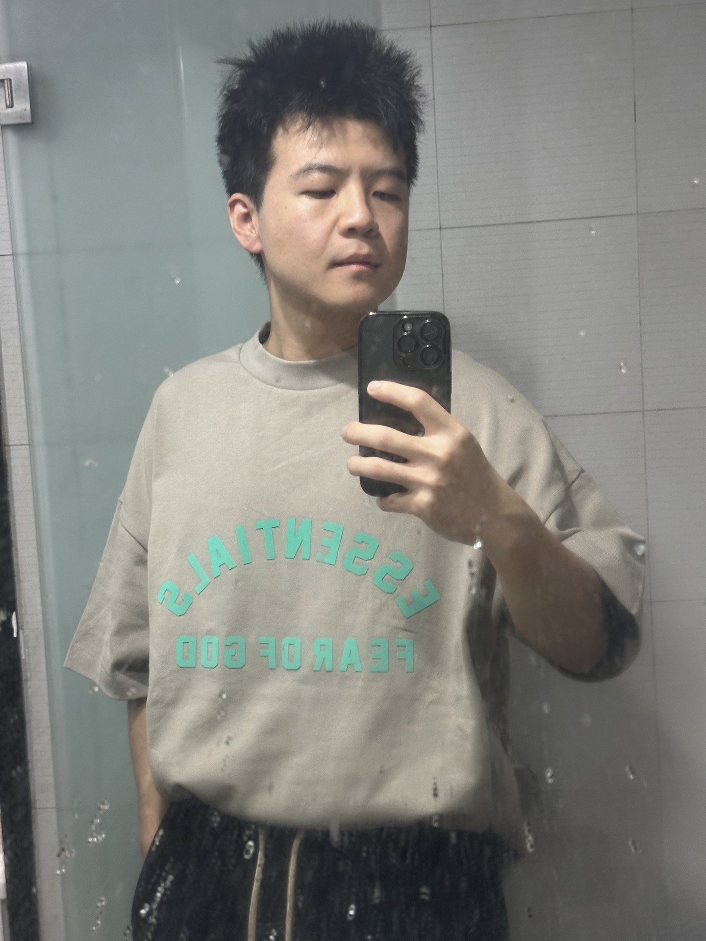custom review-Fear of God Essentials SS24 Drop2 Crewneck T-Shirt T-Shirt Men's Grey