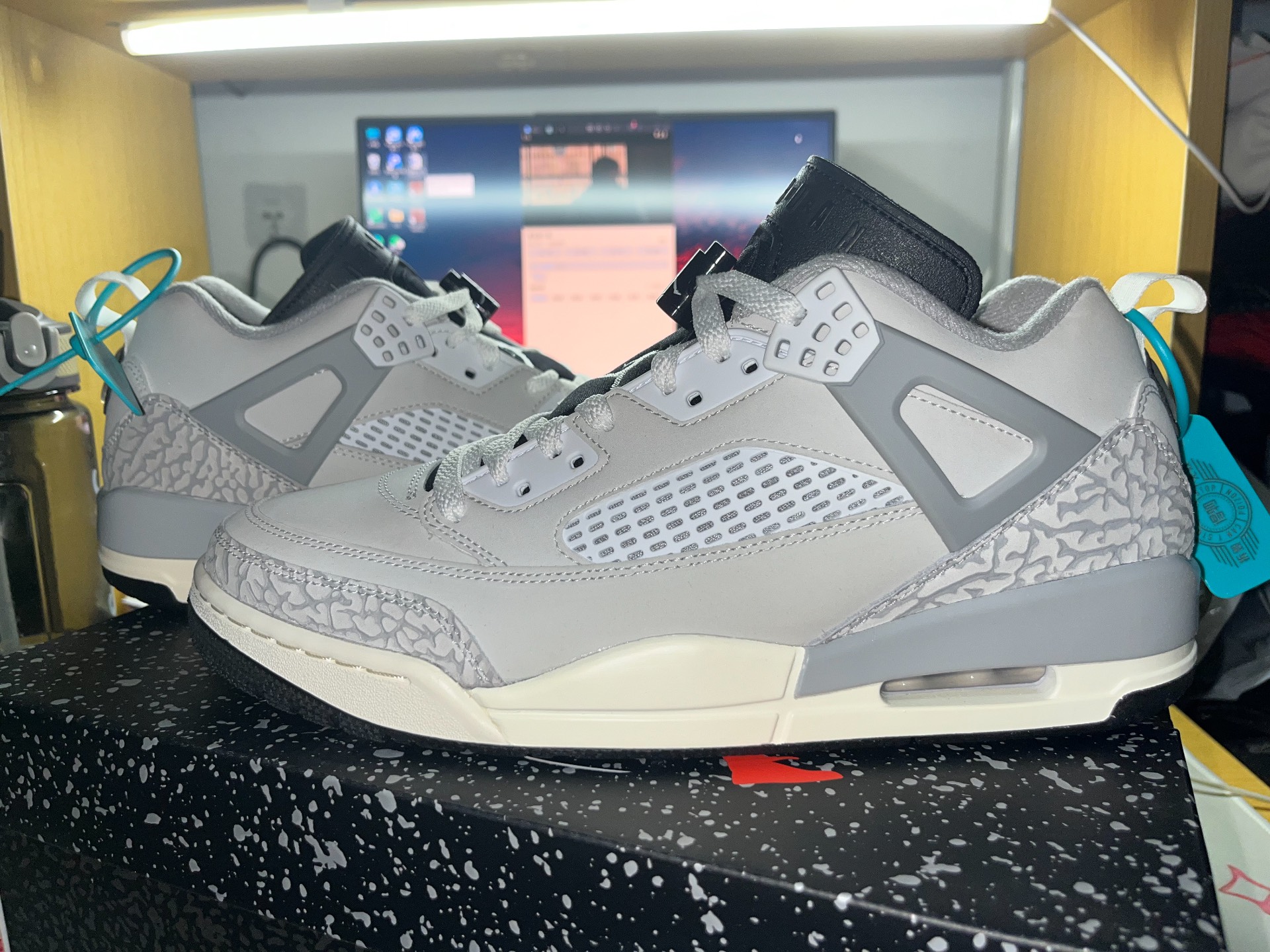 custom review-Джордан Spizike Low Топ Баскетбольные кроссовки Мужской Серый