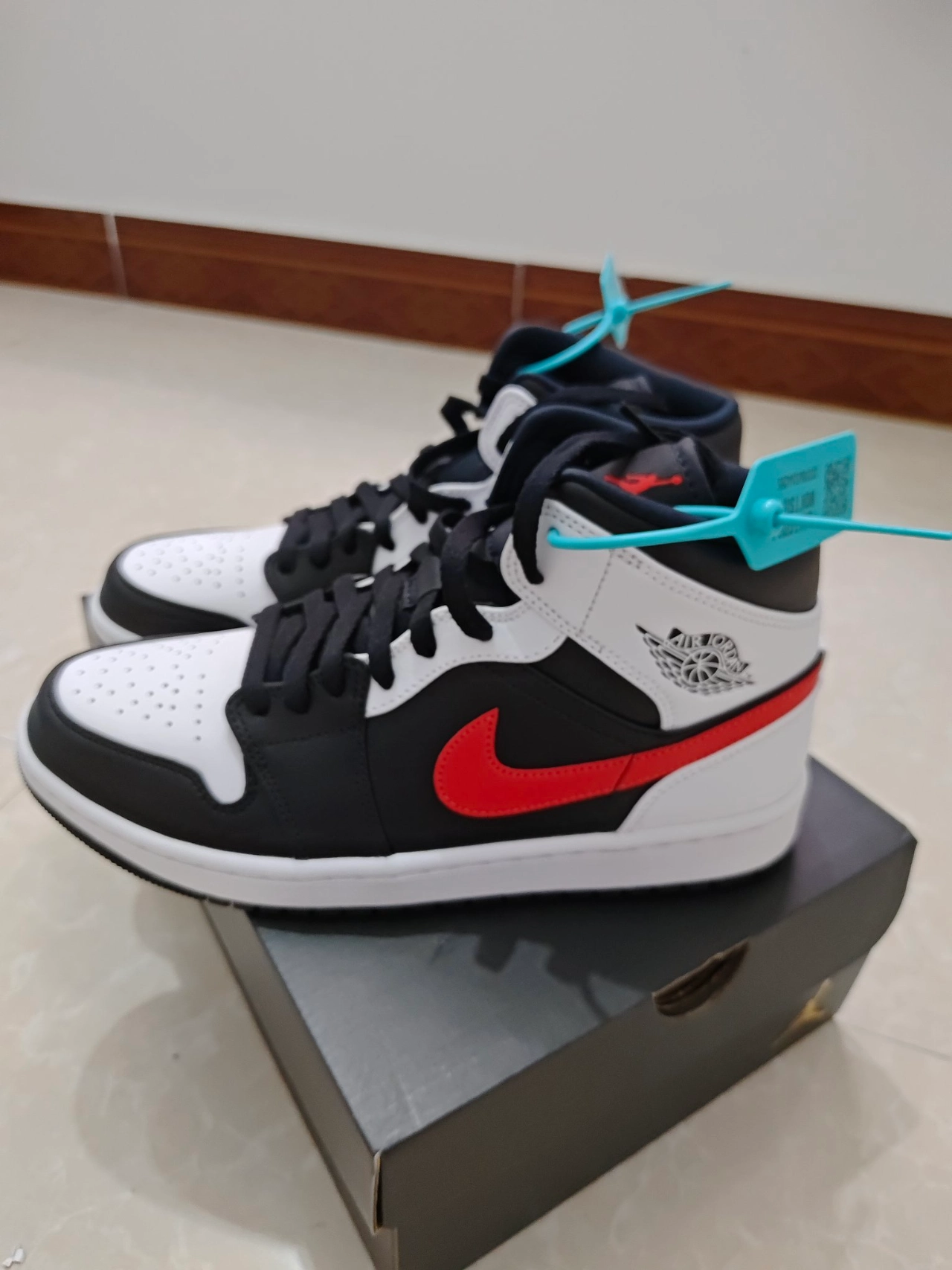 custom review-Jordan Air Jordan 1 MID Топ Винтажные баскетбольные кроссовки Унисекс Черный Белый Красный