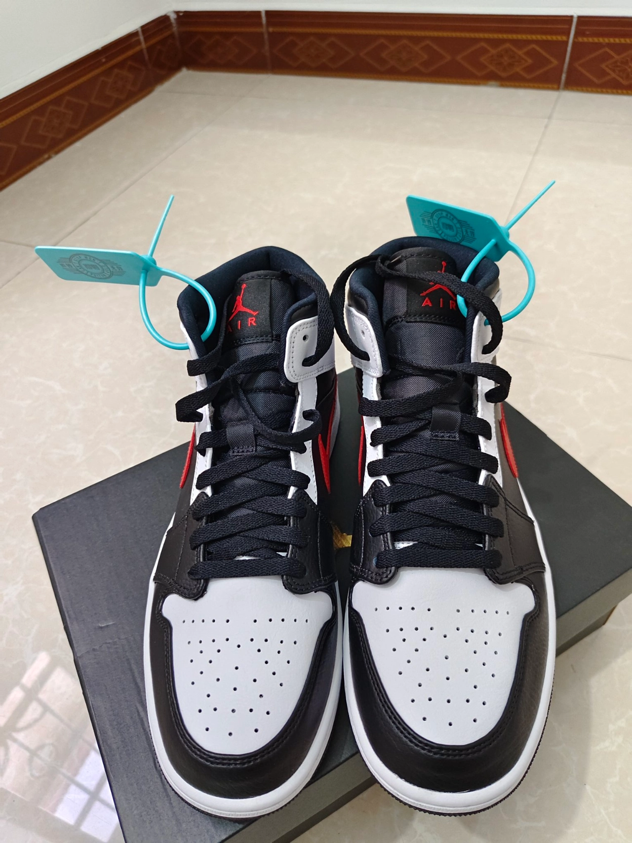 custom review-Jordan Air Jordan 1 MID Топ Винтажные баскетбольные кроссовки Унисекс Черный Белый Красный