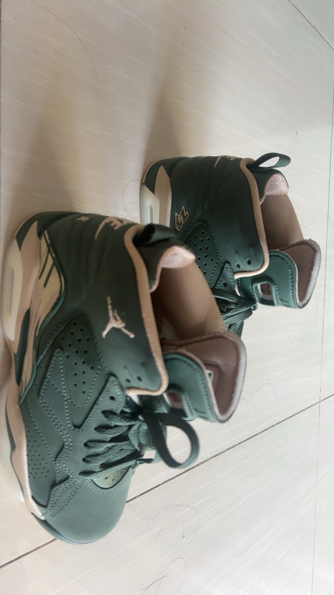 custom review-Jordan Jumpman MVP Green Women's