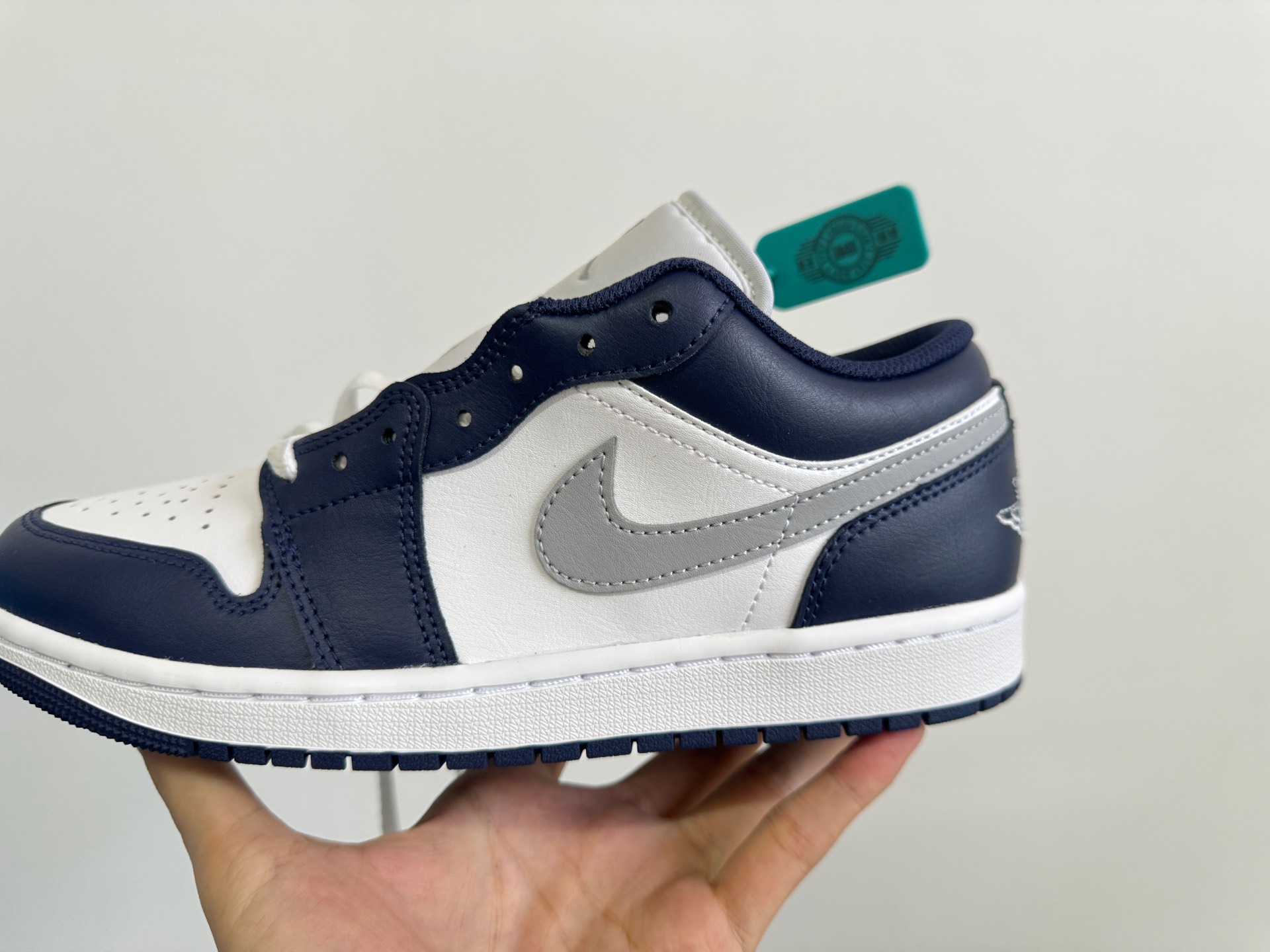 custom review-JORDAN 1 Low Wolf Grey Midnight Navy