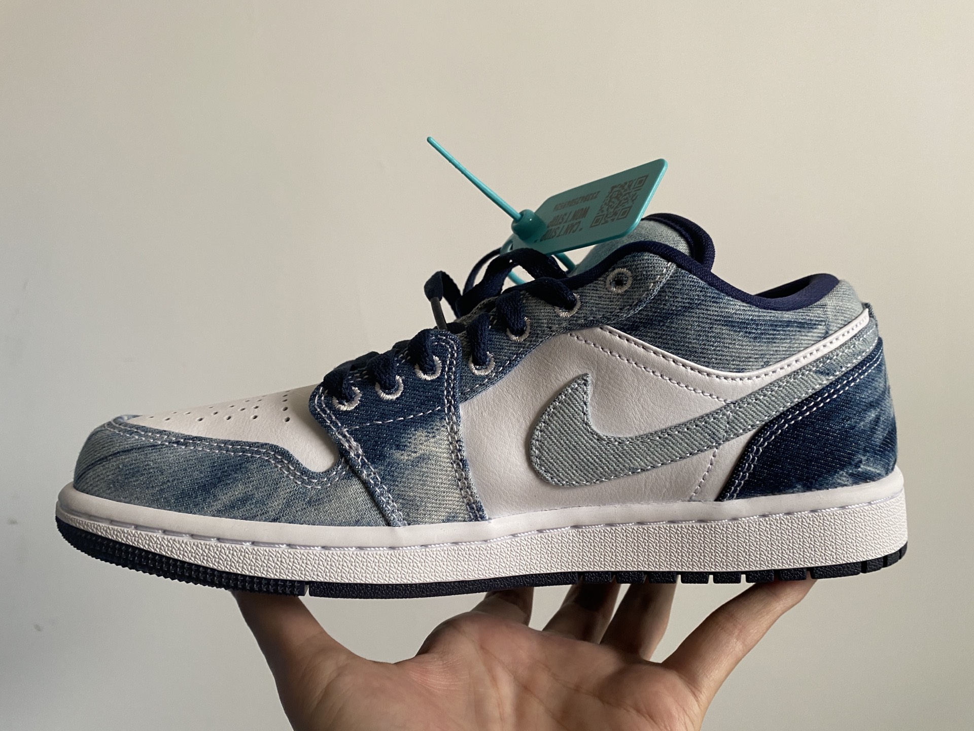 custom review-JORDAN 1 Low Washed Denim