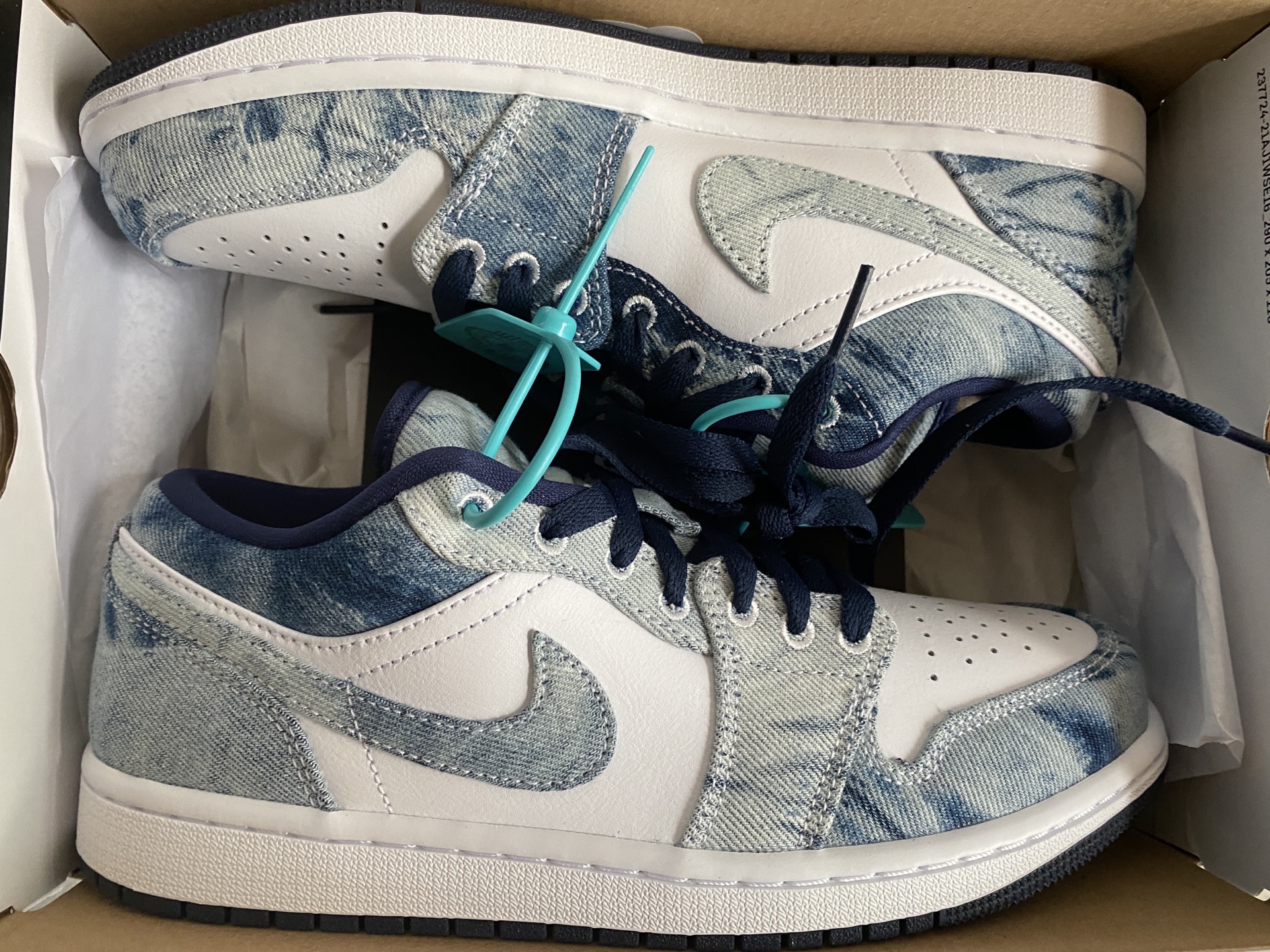 custom review-JORDAN 1 Low Washed Denim