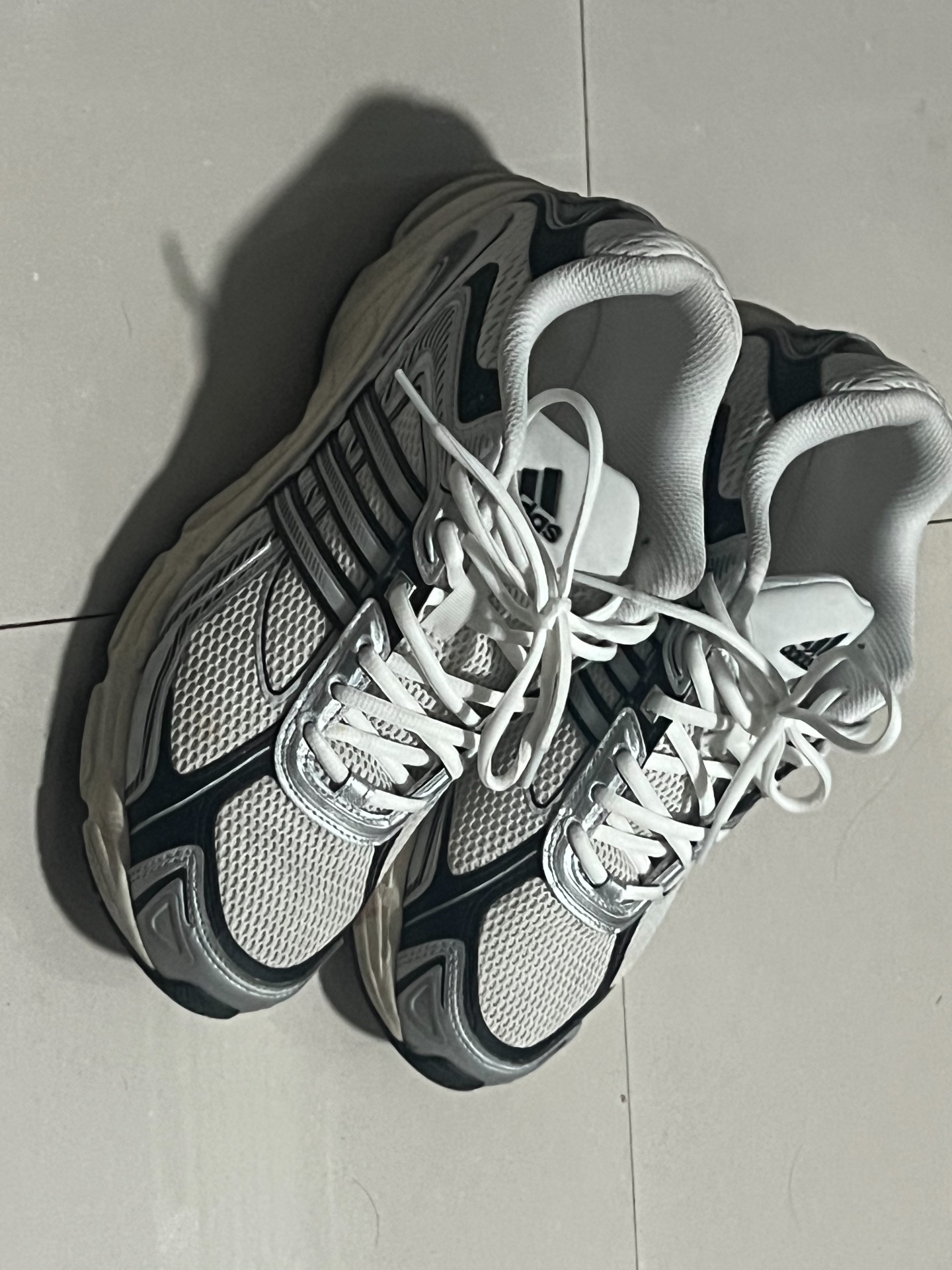 custom review-adidas originals Response Cl Амортизация и Дышащий Низкий Топ Повседневный Городской Коммутирование Беговые кроссовки Унисекс Белый Черный