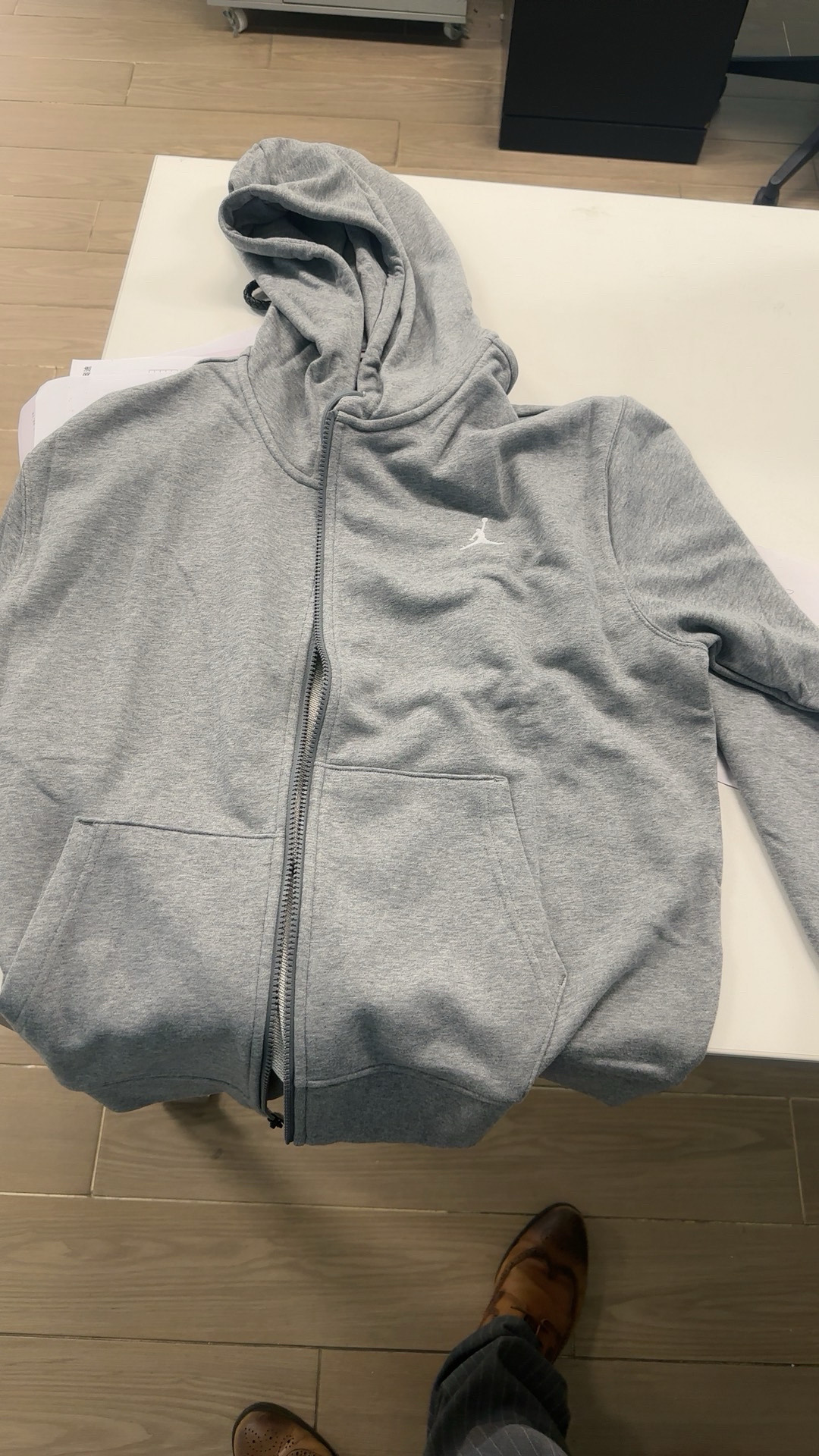 custom review-Jordan Essentials Толстовка Мужская Серого цвета