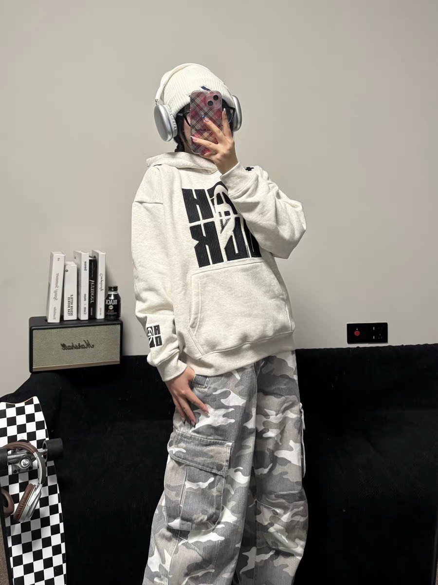 custom review-A Chock Унисекс Свитшоты