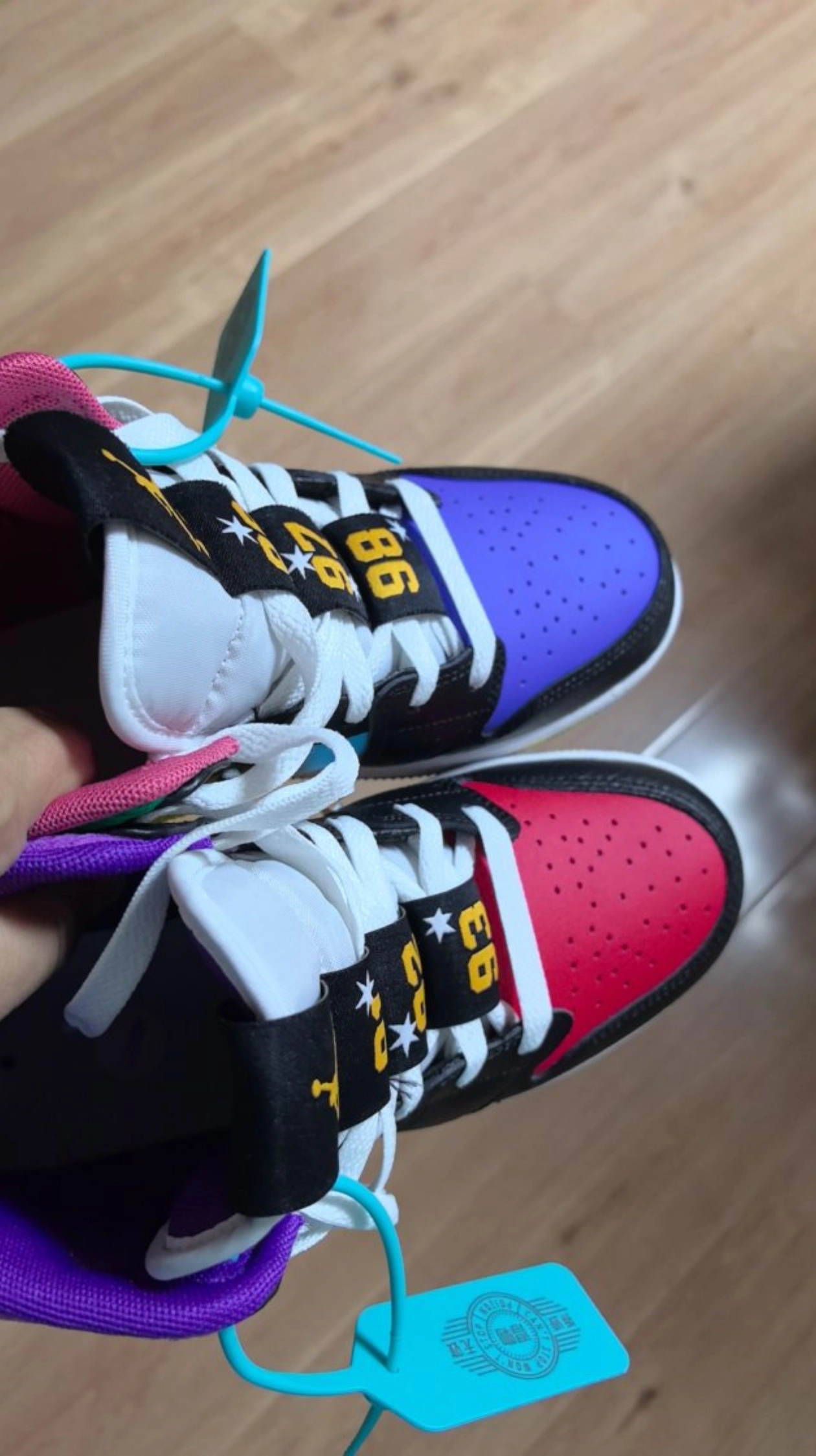 custom review-Jordan Air Jordan 1 MID Противоскользящие Устойчивые к истиранию MID Топ Детские Баскетбольные кроссовки